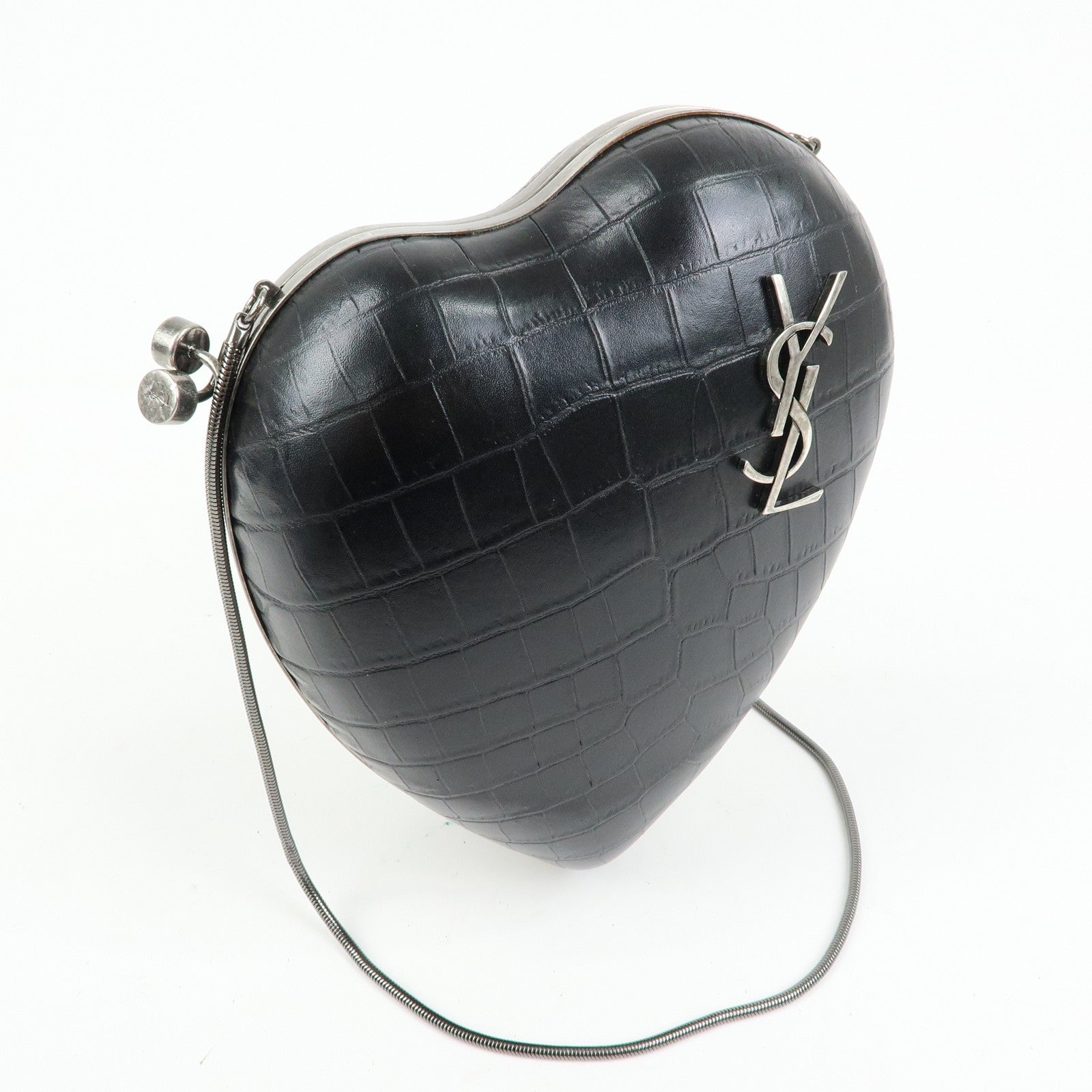 SAINT LAURENT PARIS LOVE BOX Cassandra Leather Shoulder Bag 466212