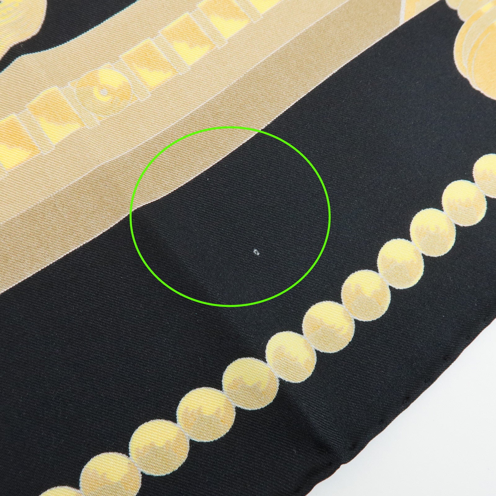 HERMES Carre 90 Silk 100% Scarf CUILLERS D'AFRIQUE Black Gold