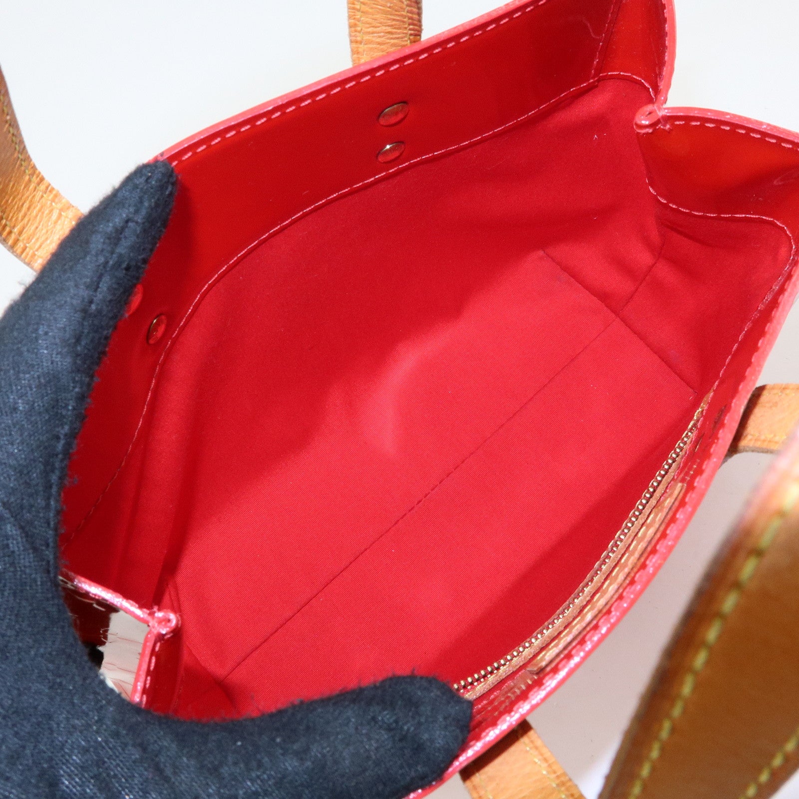 Louis Vuitton Monogram Vernis Lead PM Hand Bag Rouge M91088