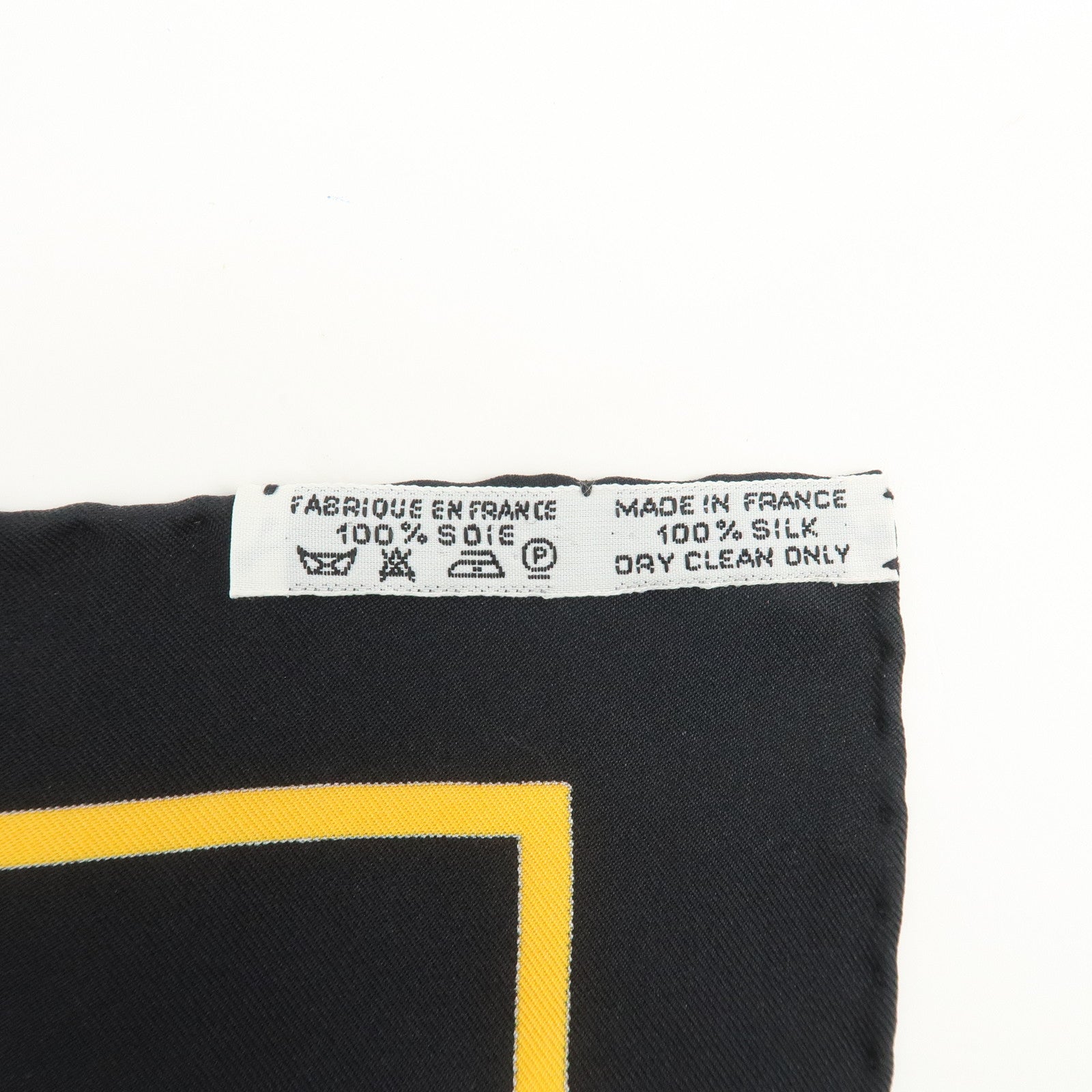 HERMES Carre 90 Silk 100% IN SALZBURG Scarf Black Gold