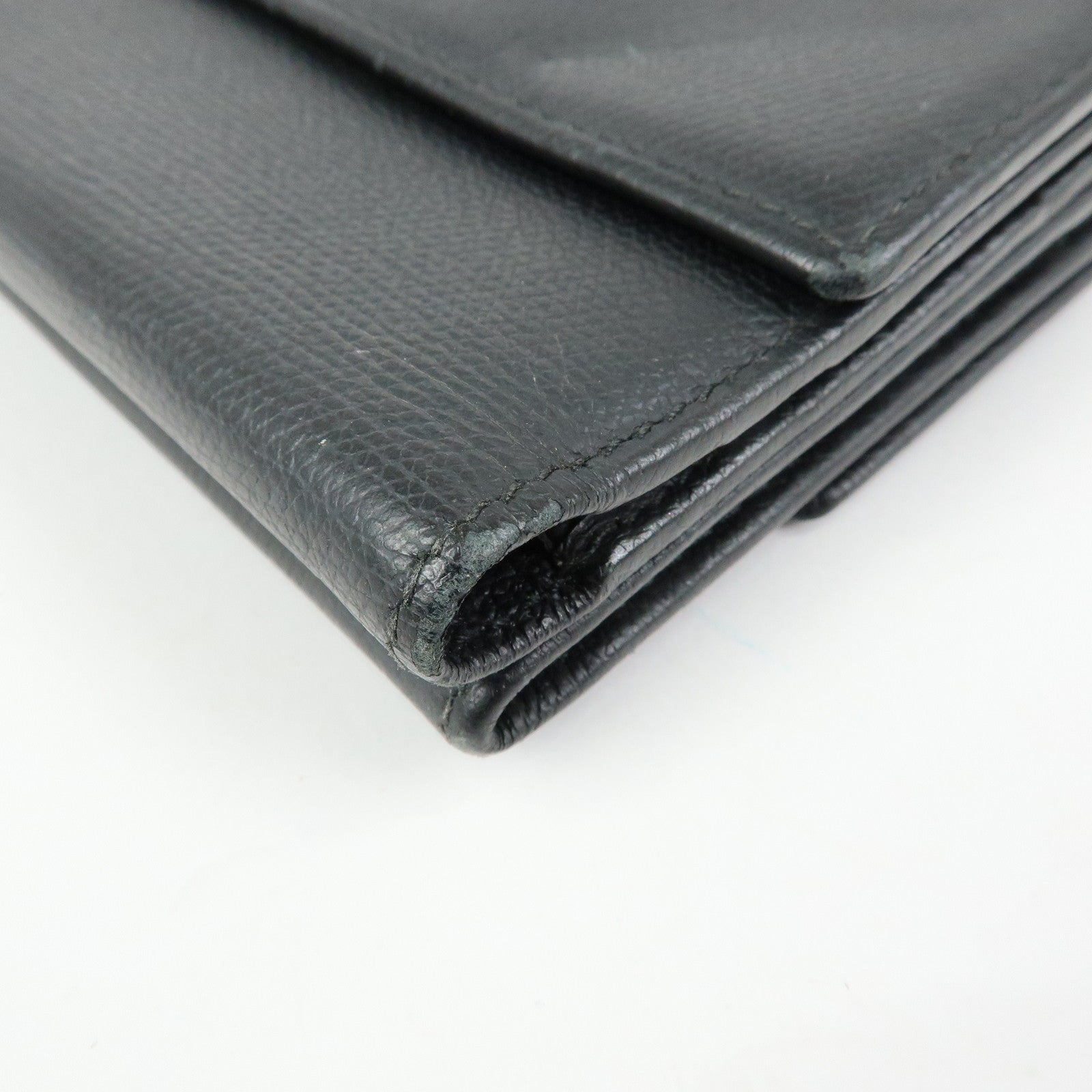 CHANEL COCO Button Calf Leather Compact Wallet Black