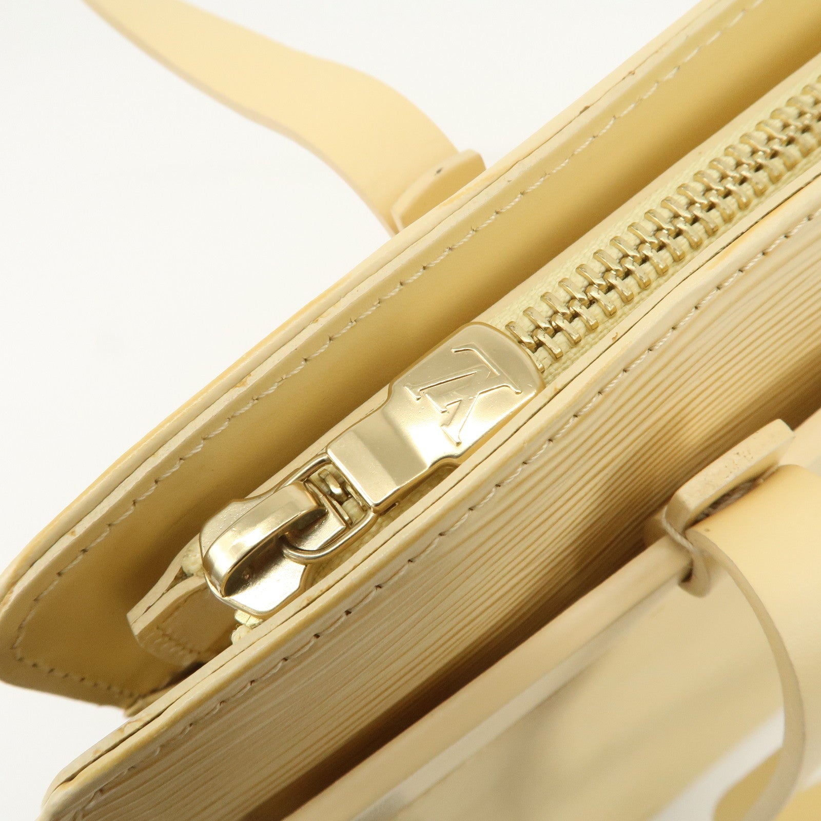 Louis Vuitton Epi Croisette PM Tote Bag Shoulder Bag Vanilla M5249A