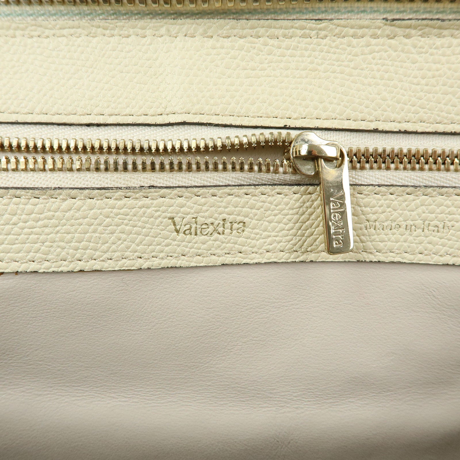 Valextra Babila Medium Leather Hand Bag Boston Bag White
