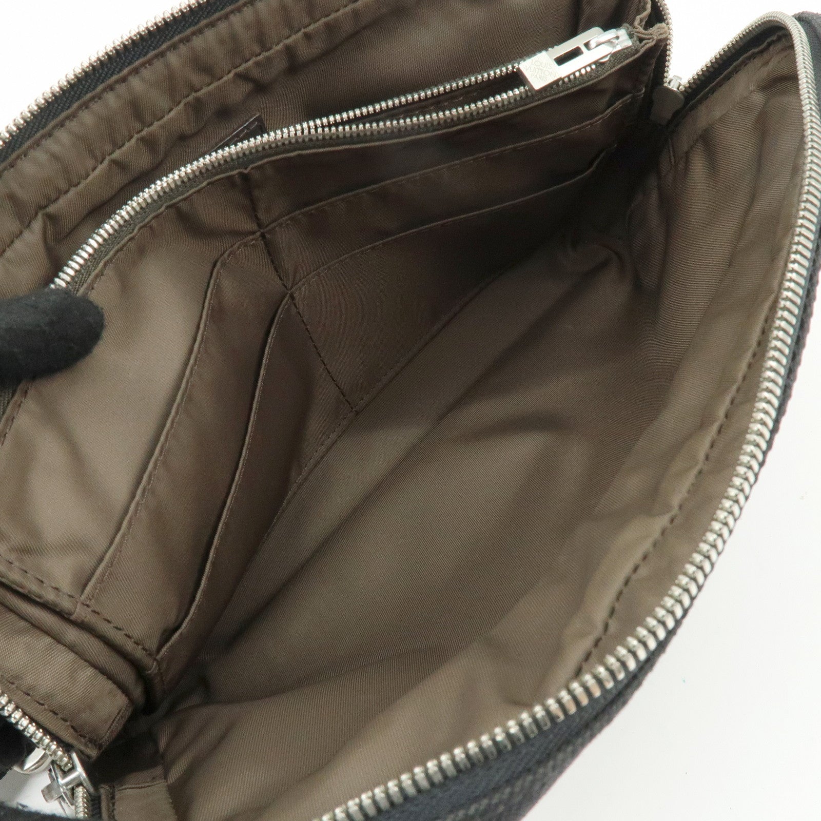Louis Vuitton Damier Geant Acrobat Waist Bag Noir Black M93620