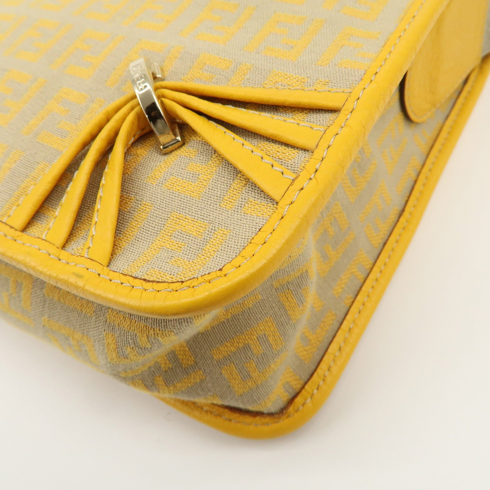 FENDI Zucchino Canvas Leather Shoulder Bag Beige Yellow 8BT089