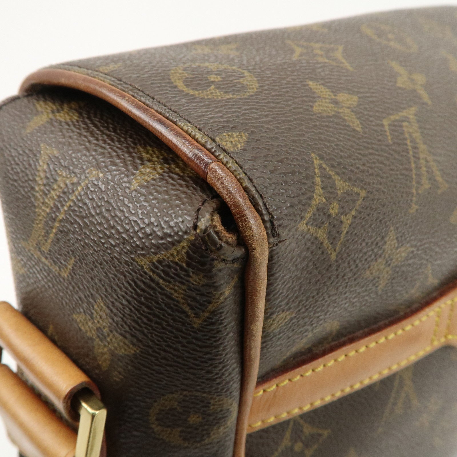 Louis Vuitton Monogram Abbesses Messenger Bag Hand Bag M45257