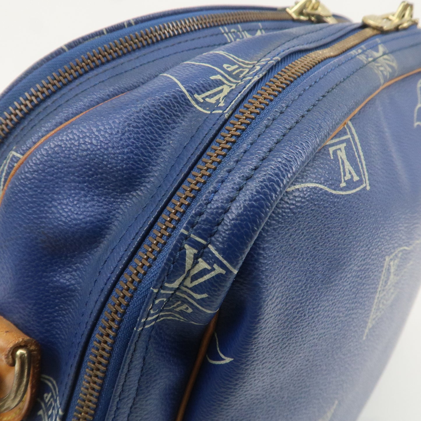 Louis Vuitton Sac Cowes LV Cup Monogram Shoulder Bag Blue M80008