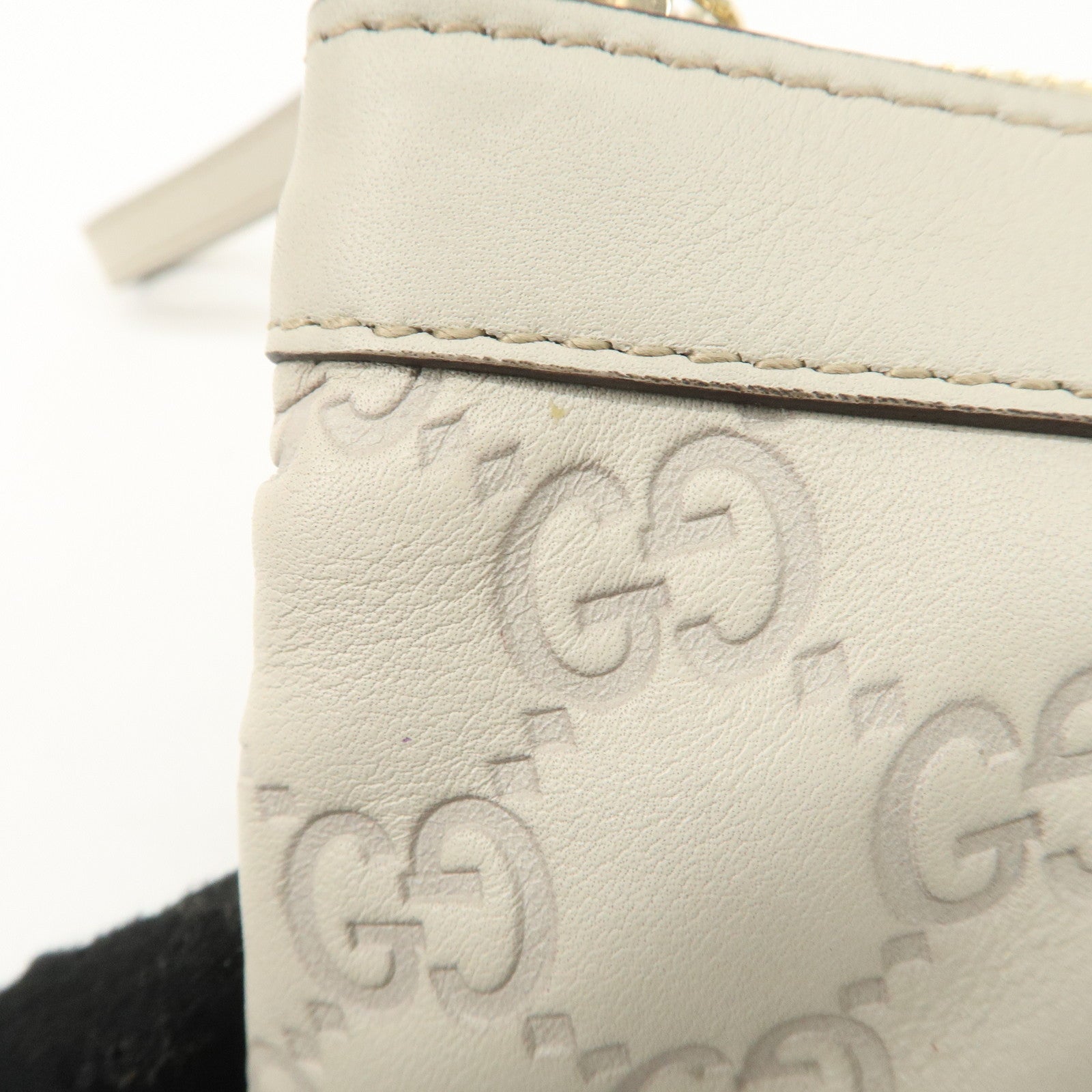 GUCCI Guccissima Guccissima Leather Pouch Ivory 212203