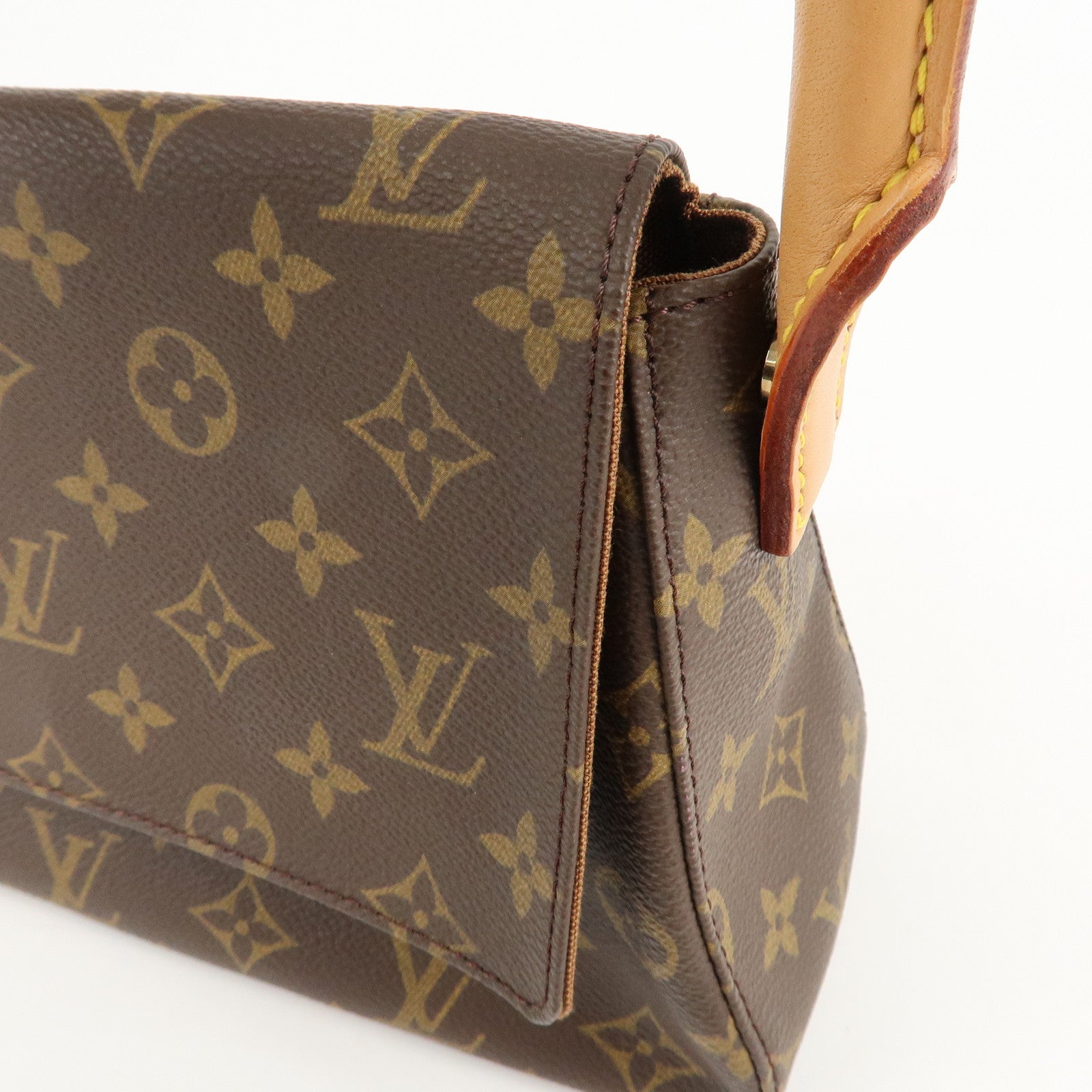 Louis Vuitton Monogram Mini Looping Shoulder Bag Hand Bag M51147