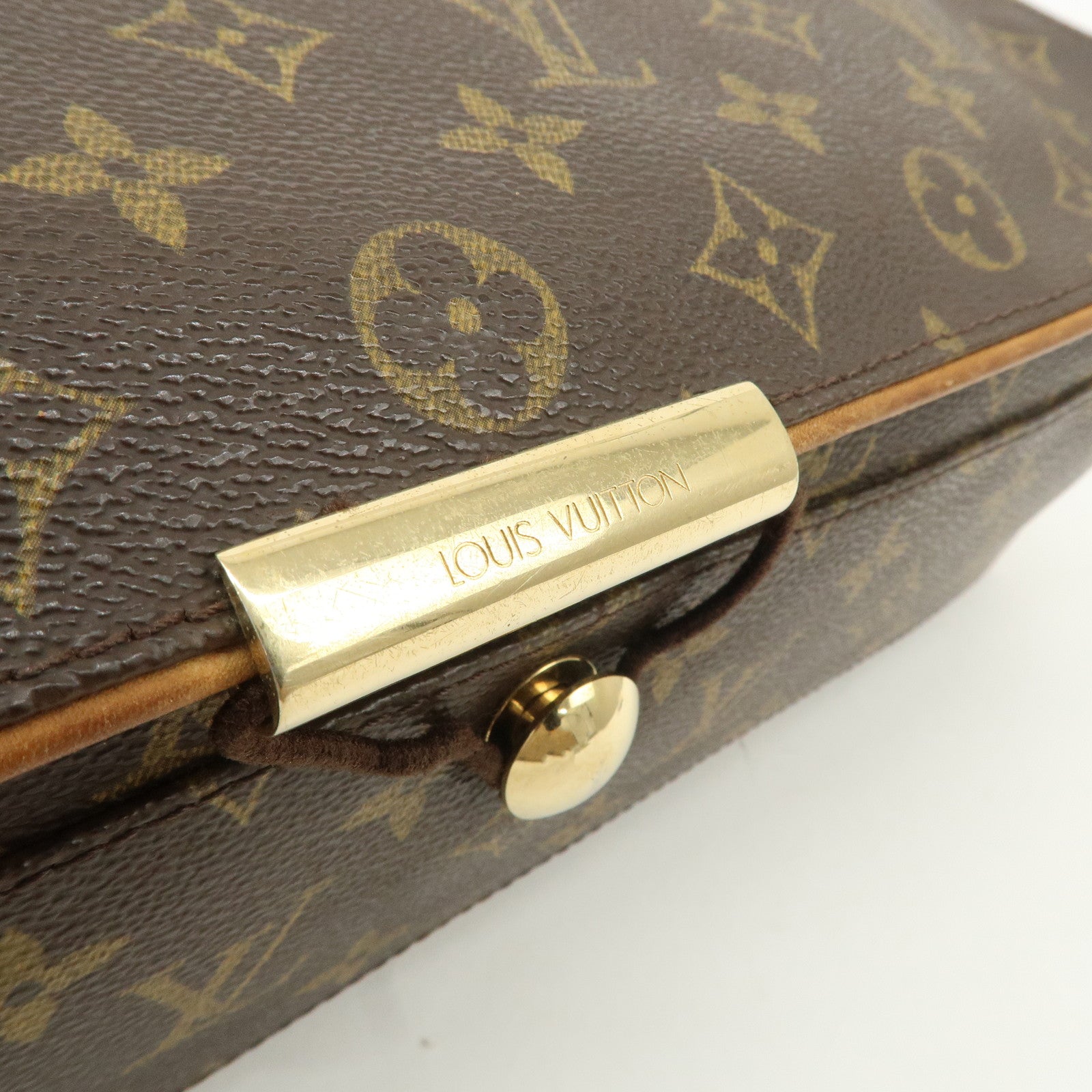 Louis Vuitton Monogram Abbesses Messenger Bag Hand Bag M45257