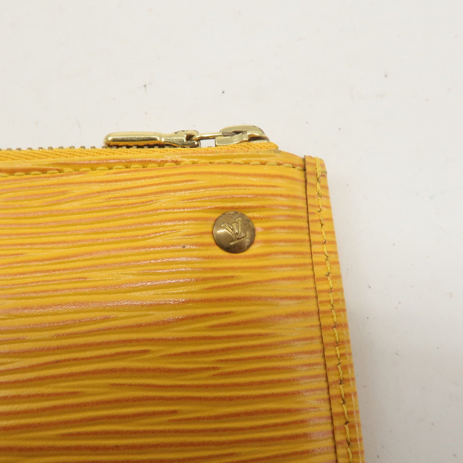 Louis Vuitton Epi Pochette Cles Coin Case Tassili Yellow M63809