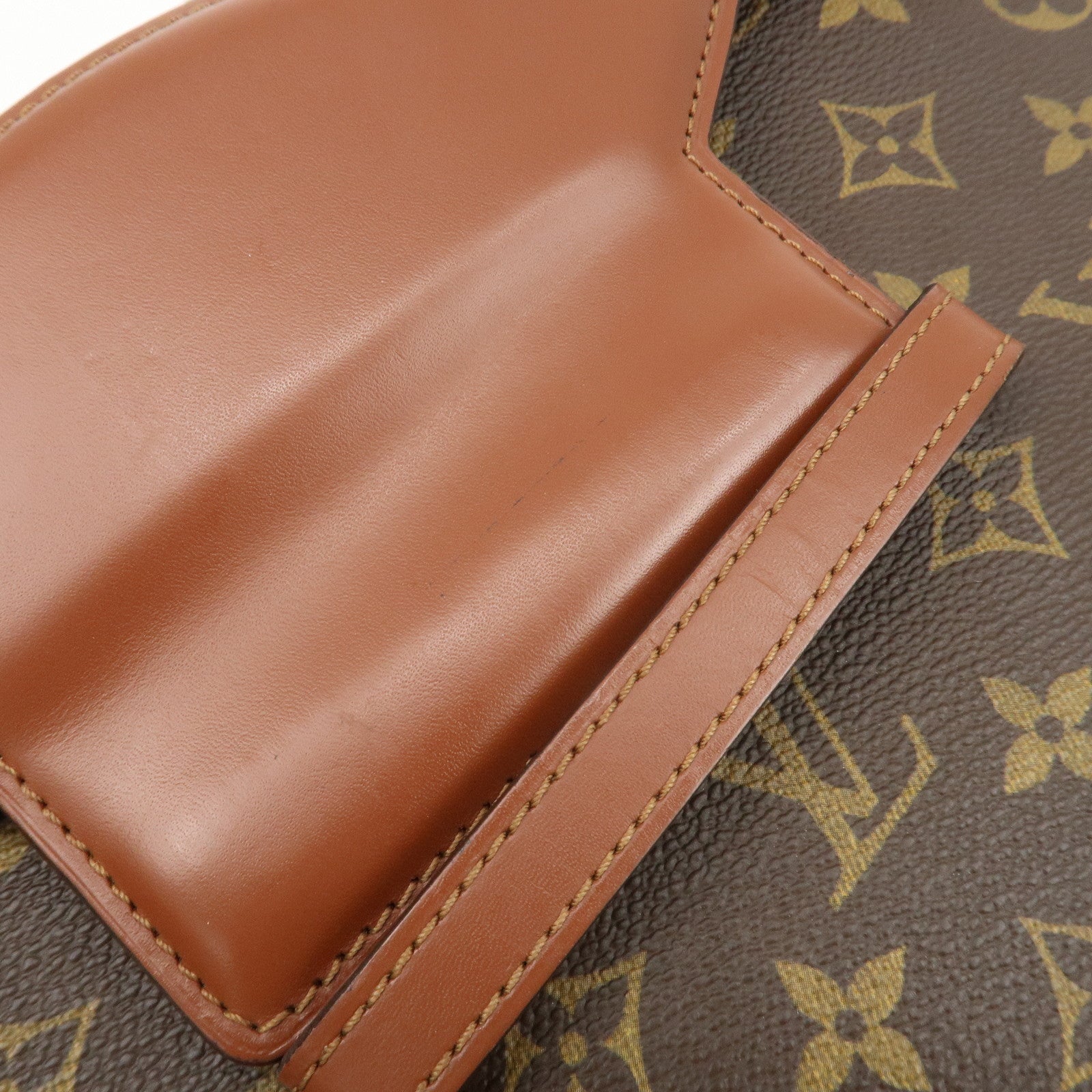 Louis Vuitton Monogram Canvas Chaillot Clutch Bag M51788