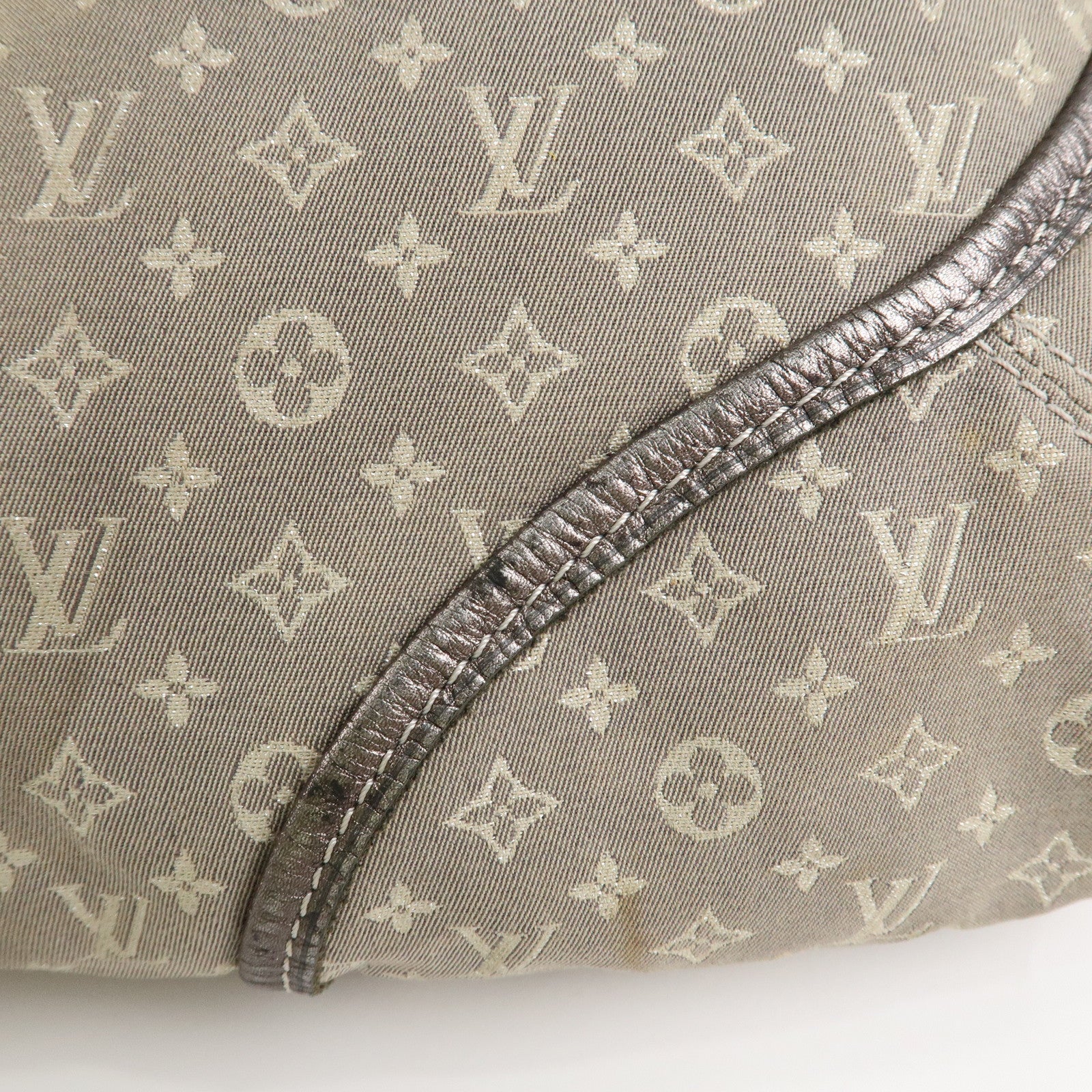 Louis Vuitton Monogram Mini Lin Manon PM Shoulder Bag M95620