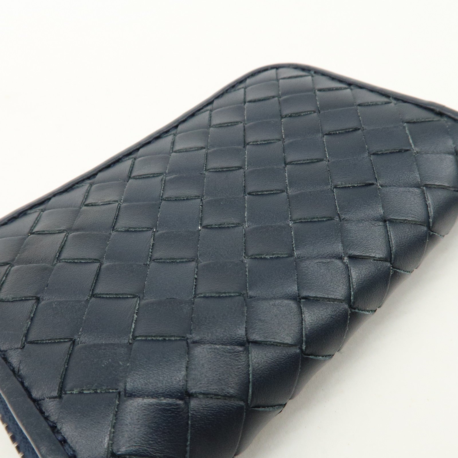 BOTTEGA VENETA Intrecciato Leather Zip Round Coin Case Navy