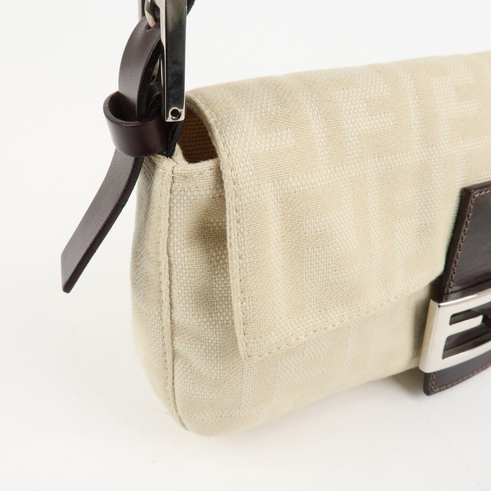 FENDI Mamma Baguette Zucca Canvas Shoulder Bag Beige White 26424 Used