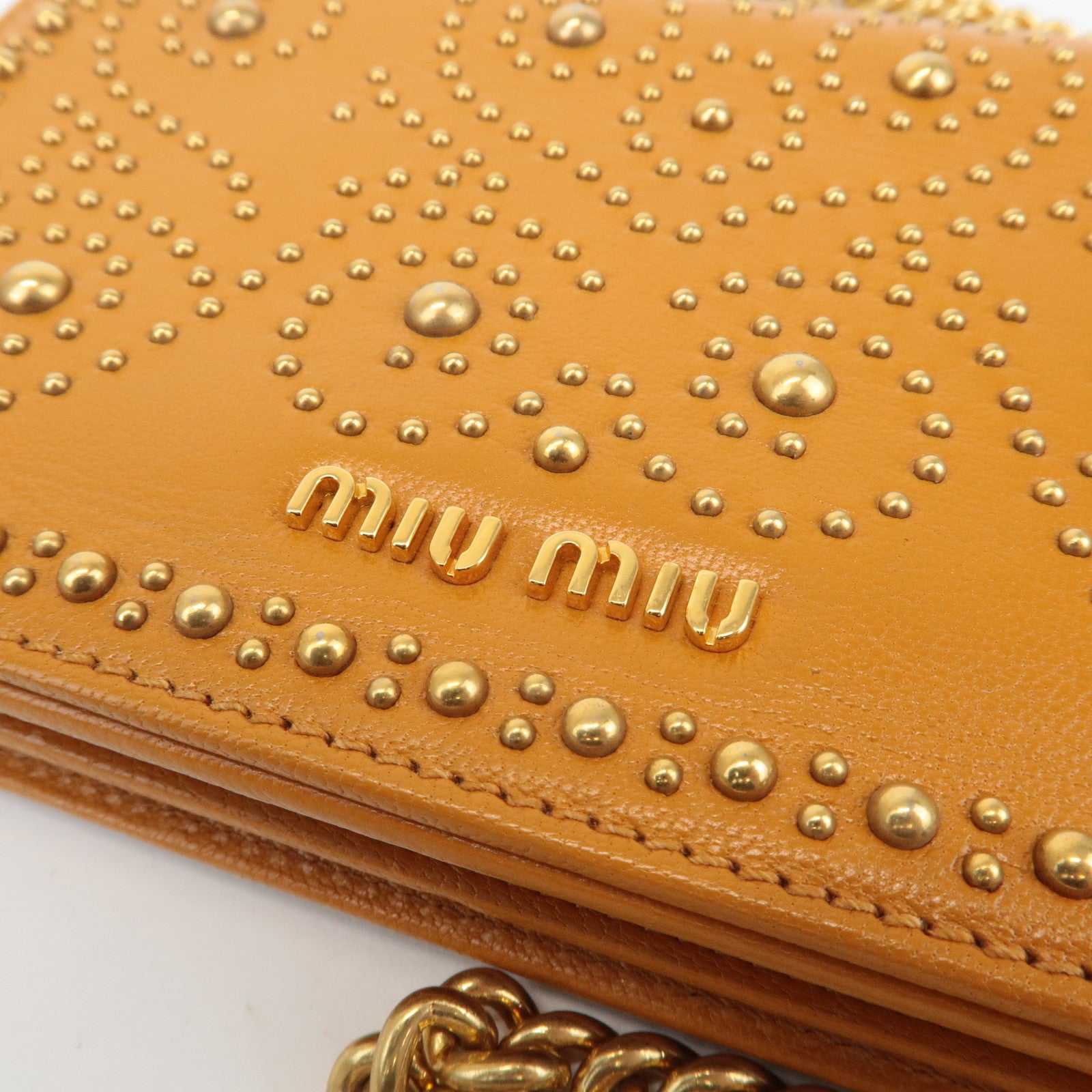 MIU MIU Leather Studs Chain Wallet Shoulder Bag Brown 5BP006