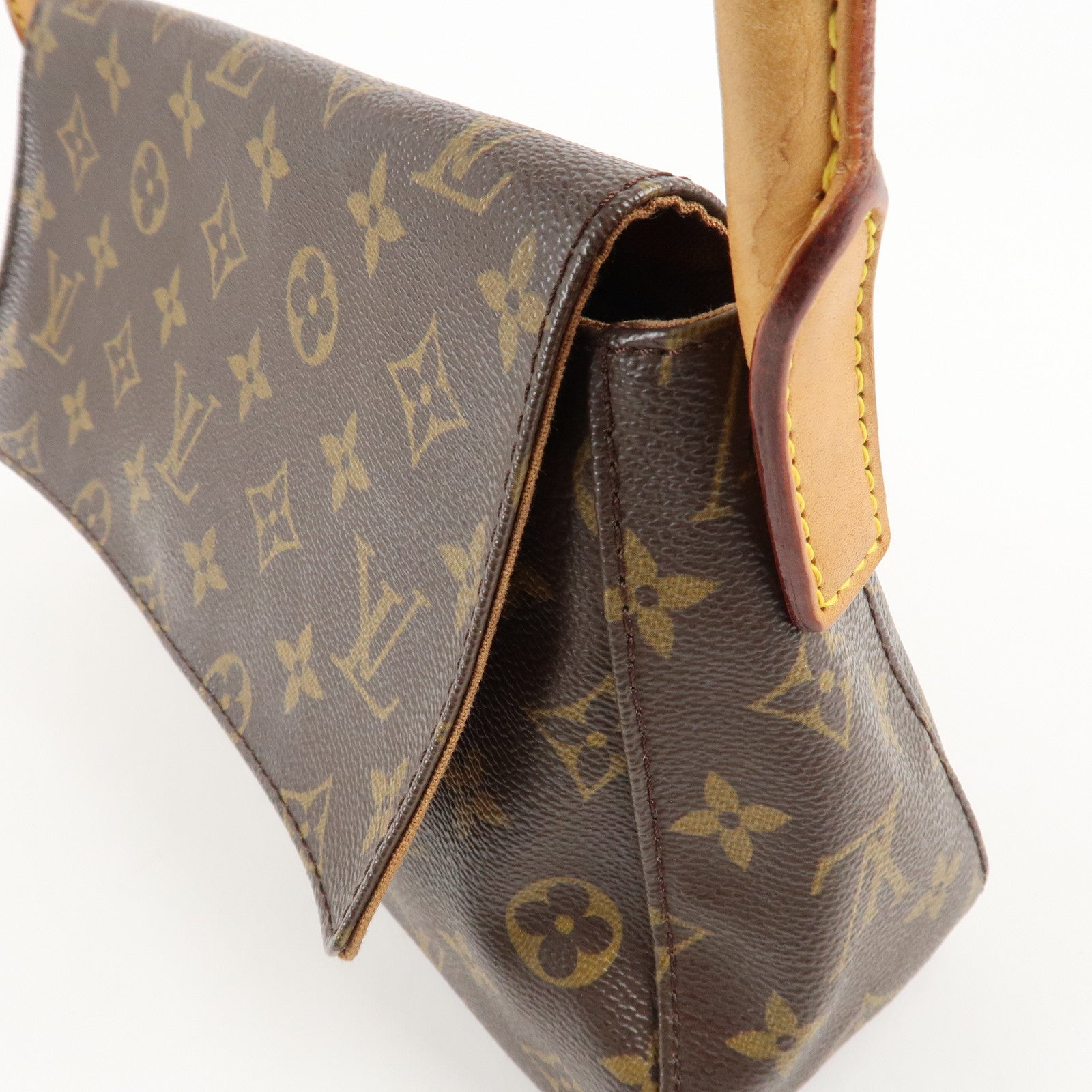 Louis Vuitton Monogram Mini Looping Shoulder Bag Hand Bag M51147