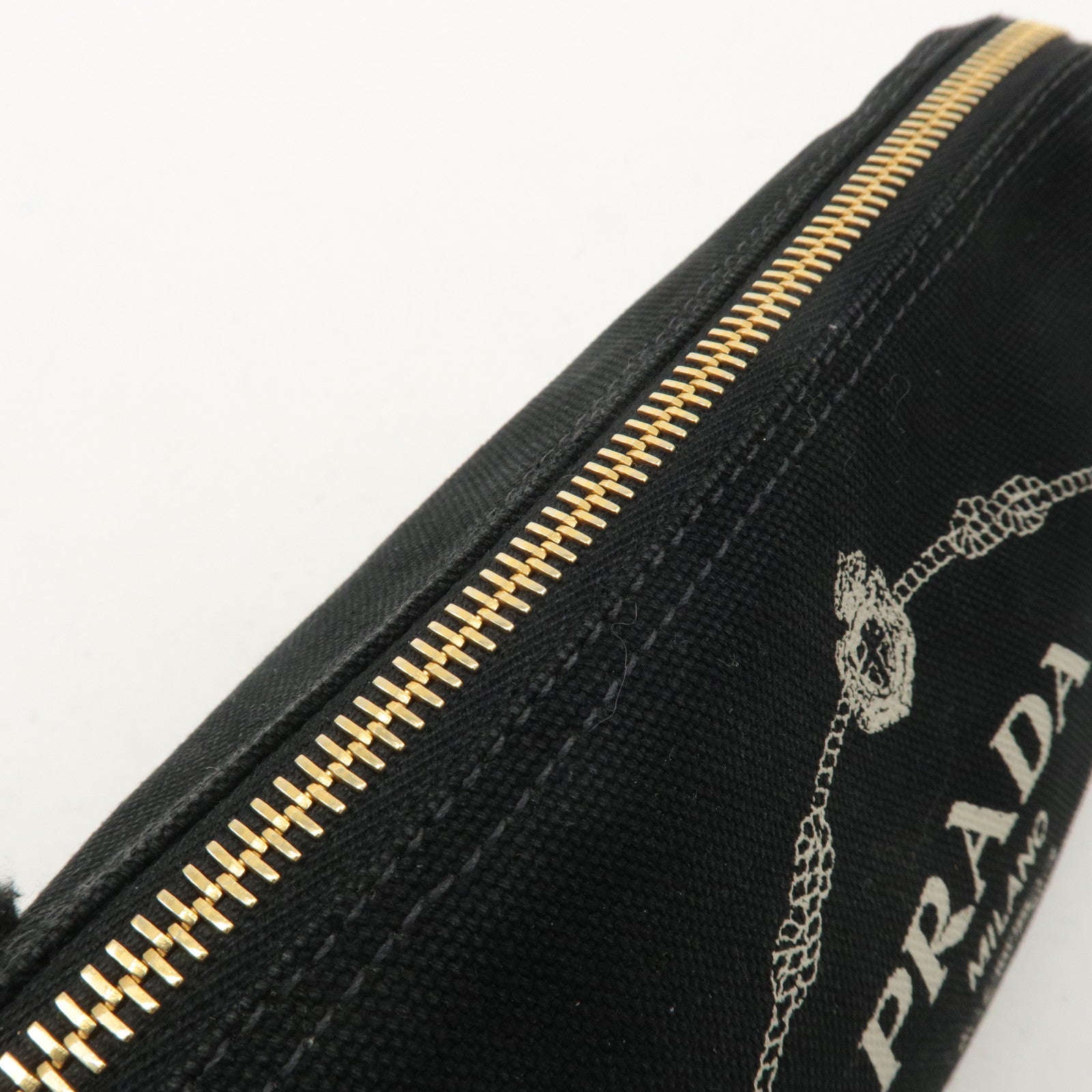 PRADA Canapa Logo Pouch Cosmetic Pouch Black 1NA693