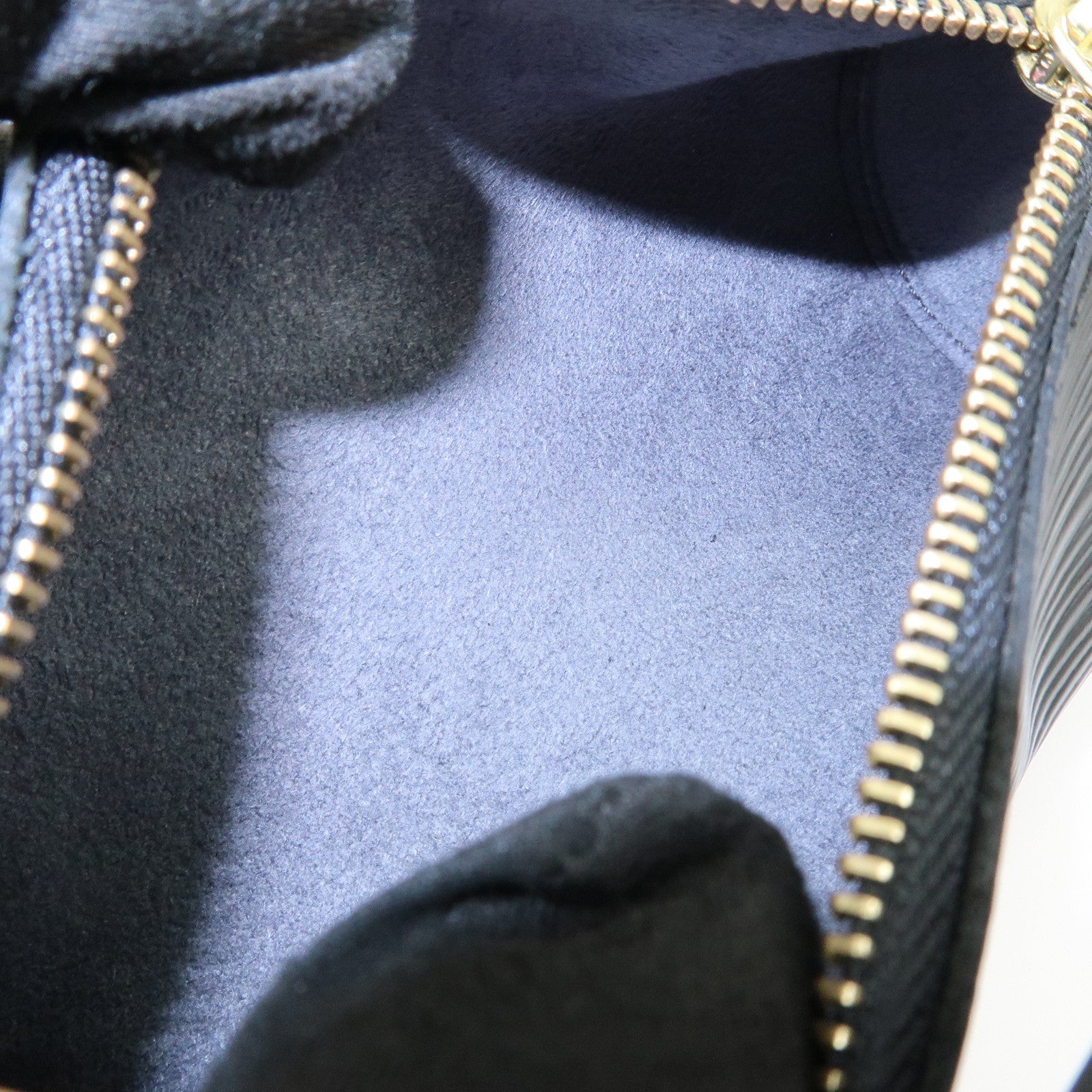 Louis Vuitton Epi Mini Pouch For Soufflot Hand Bag Noir Black