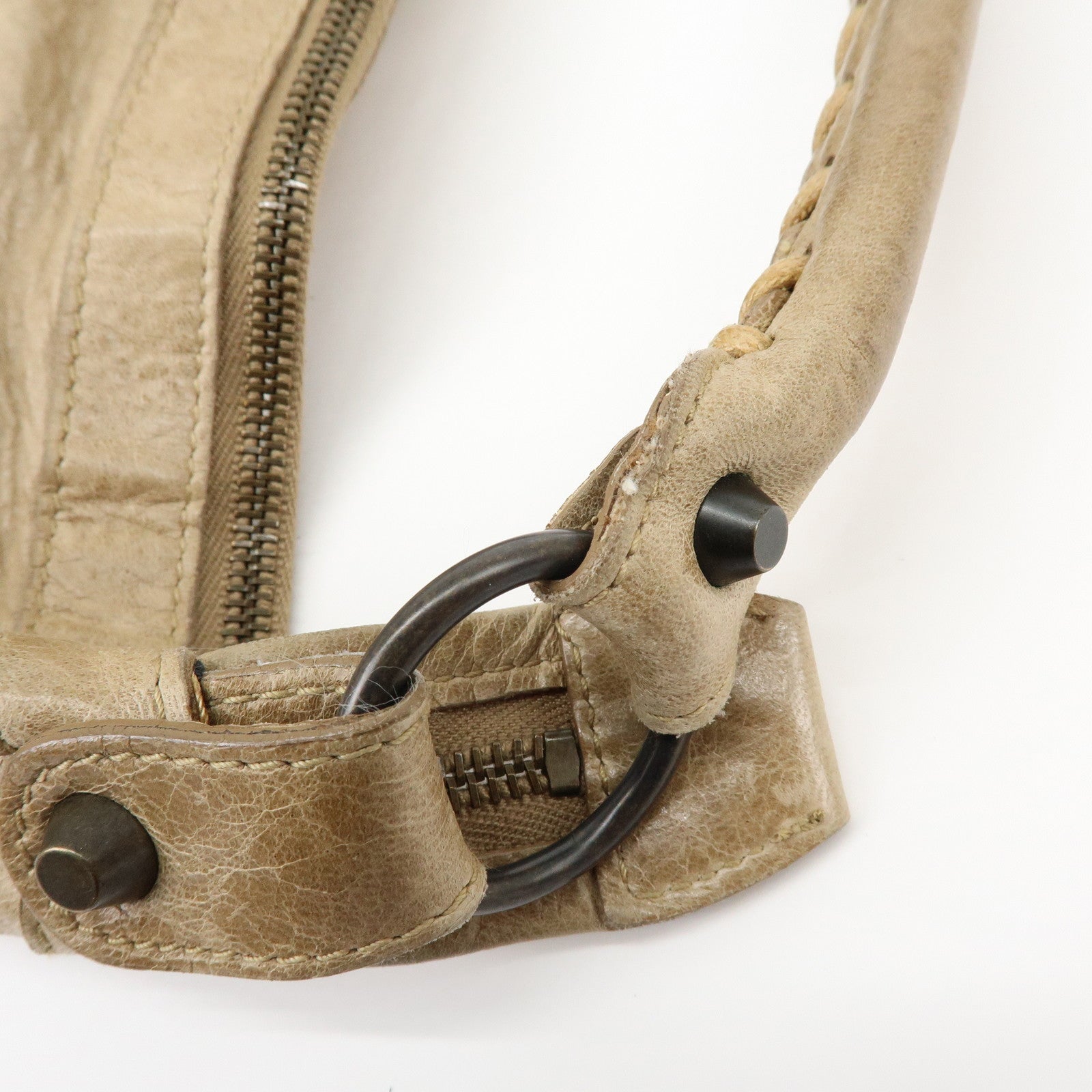 BALENCIAGA The City Editor’s Leather Shoulder Bag Beige 140442