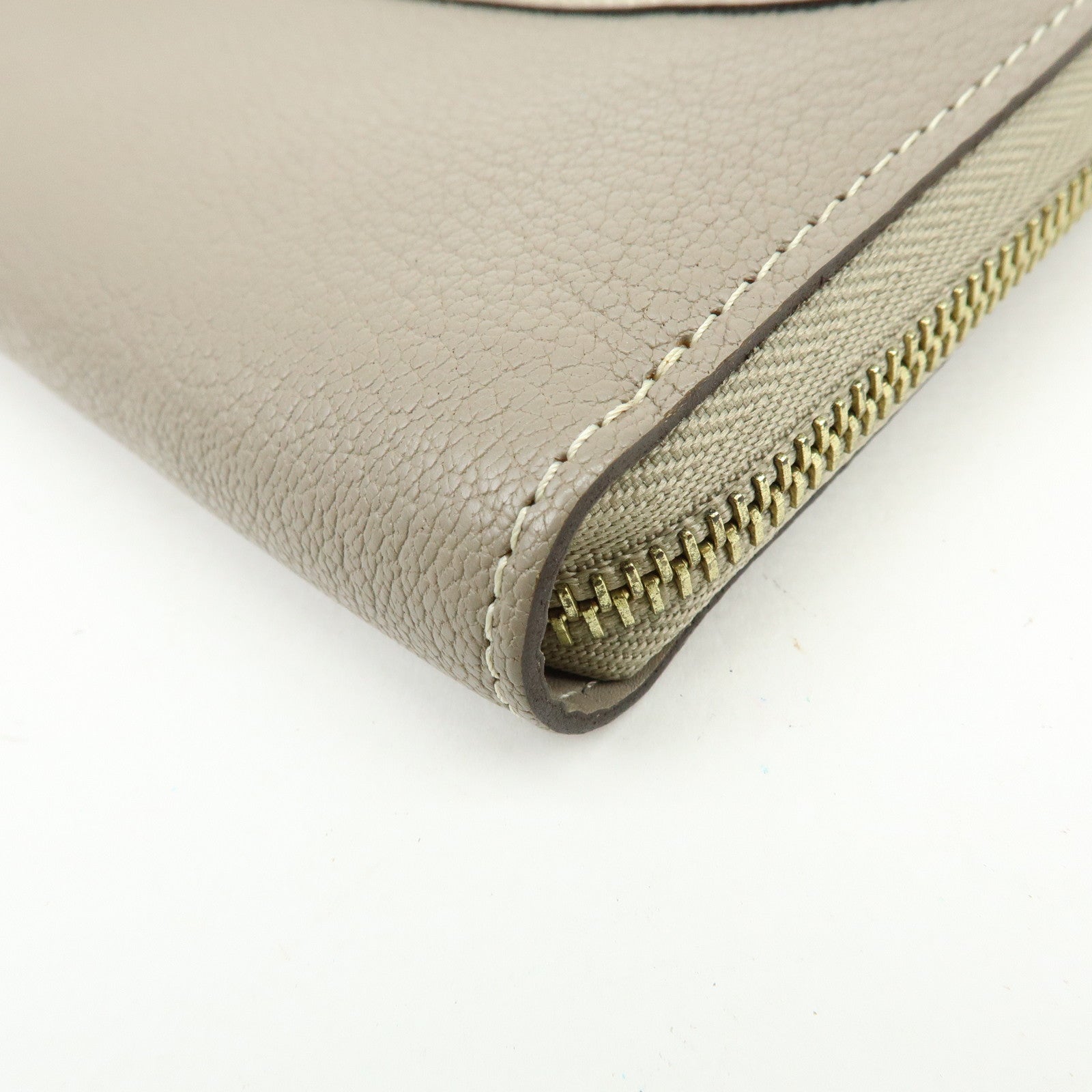 Louis Vuitton Suhali Leather Zippy Long Wallet Vérone M93028