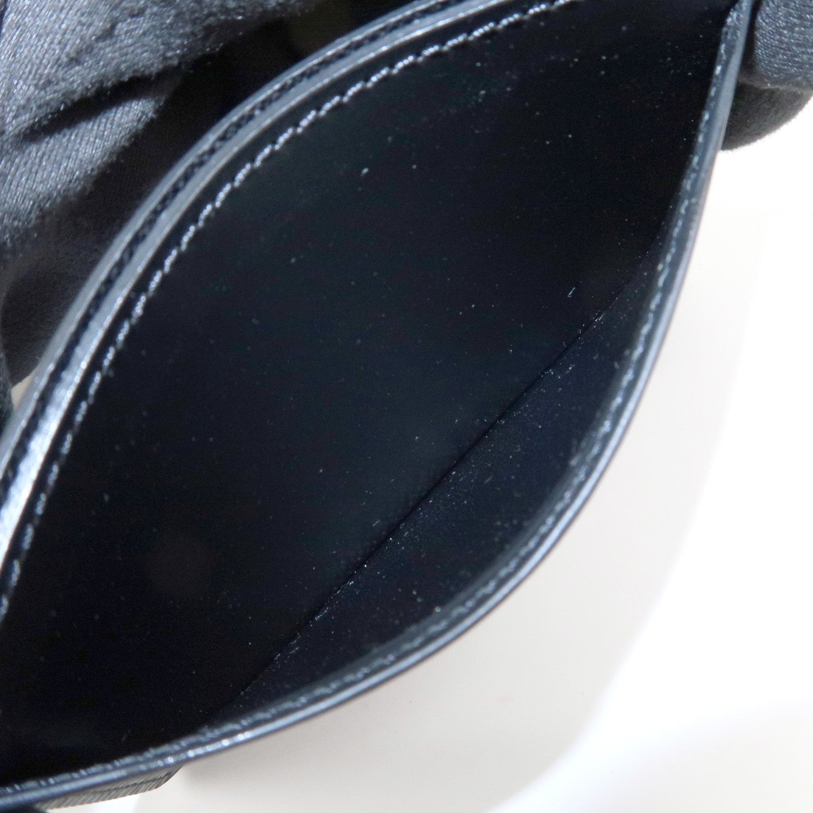 Louis Vuitton Epi Leather Porte Cartes Simple Card Case Noir M63512