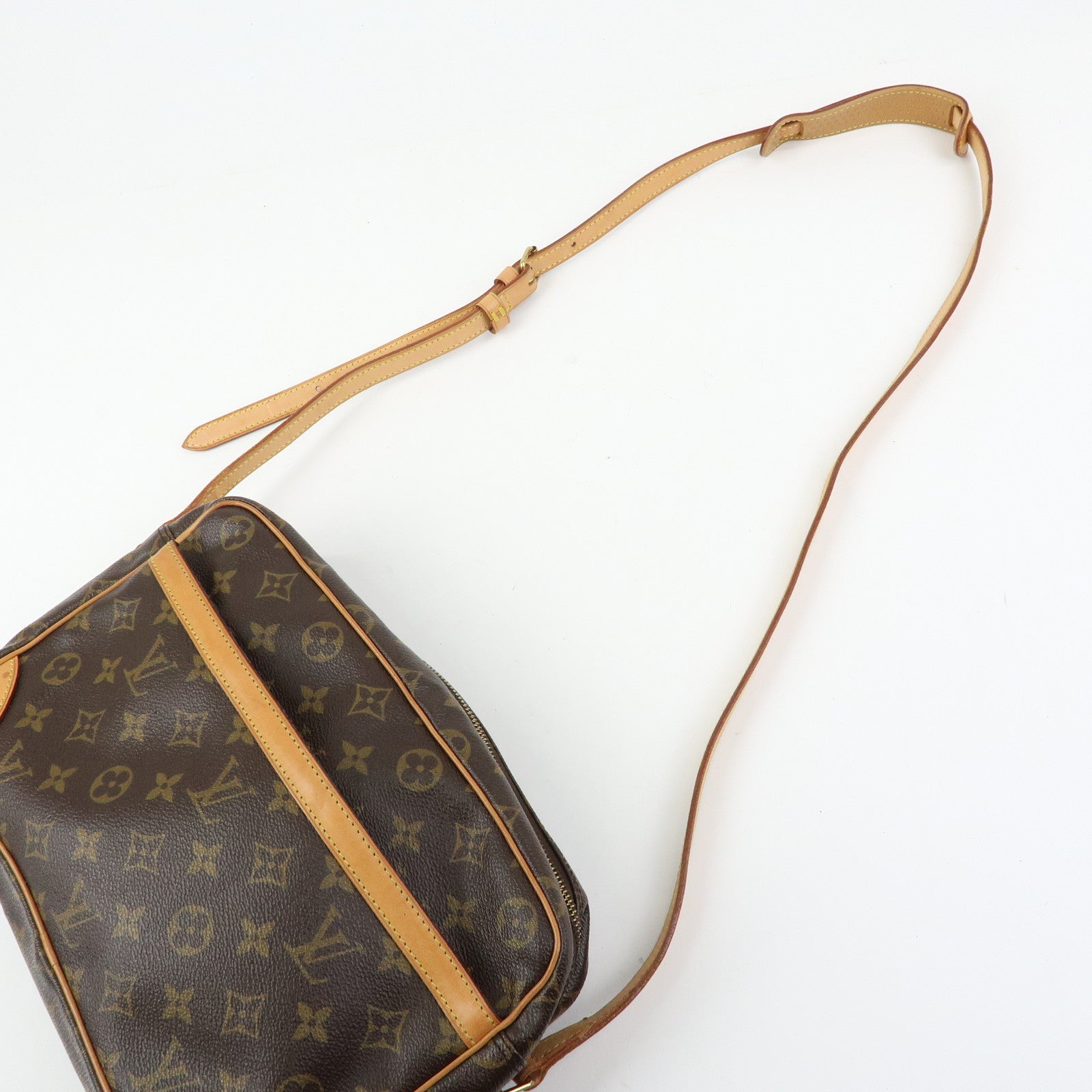 Louis Vuitton Monogram Trocadero 30 Shoulder Bag Brown M51272