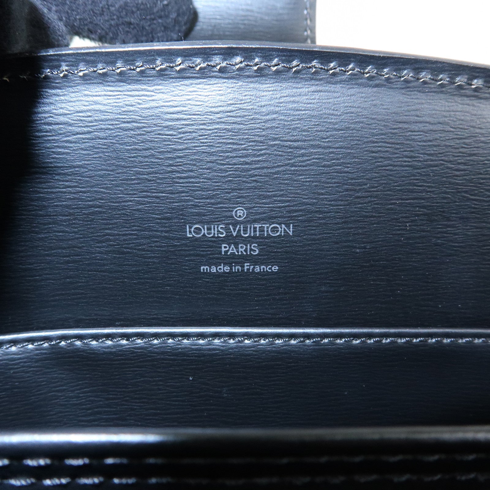 Louis Vuitton Epi Capuchin Shoulder Crossbody Bag Noir Black M52342