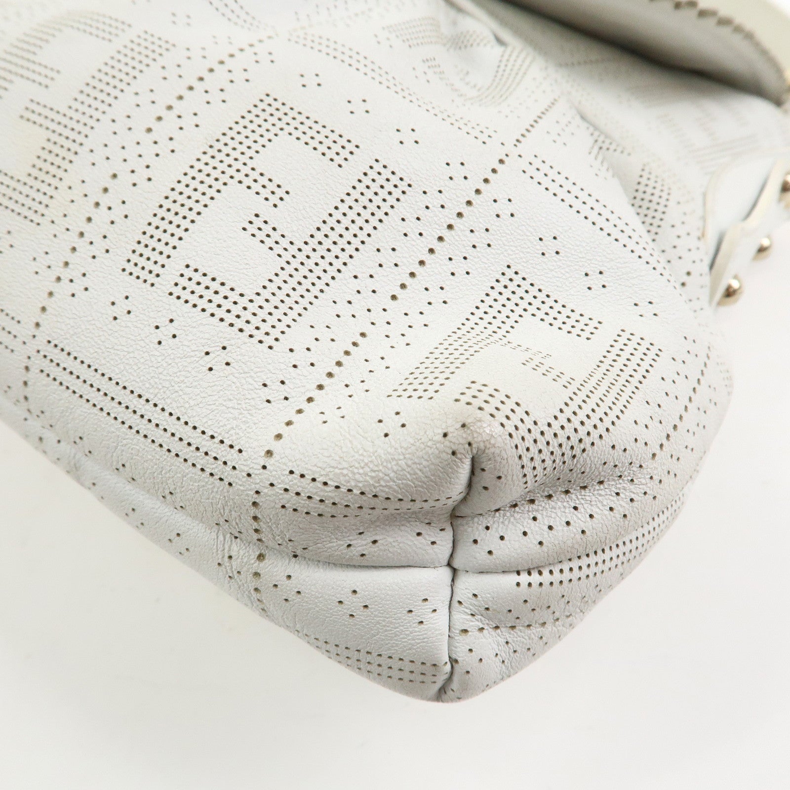 FENDI Zucca Logo Leather Shoulder Bag Hand Bag White 8BR445