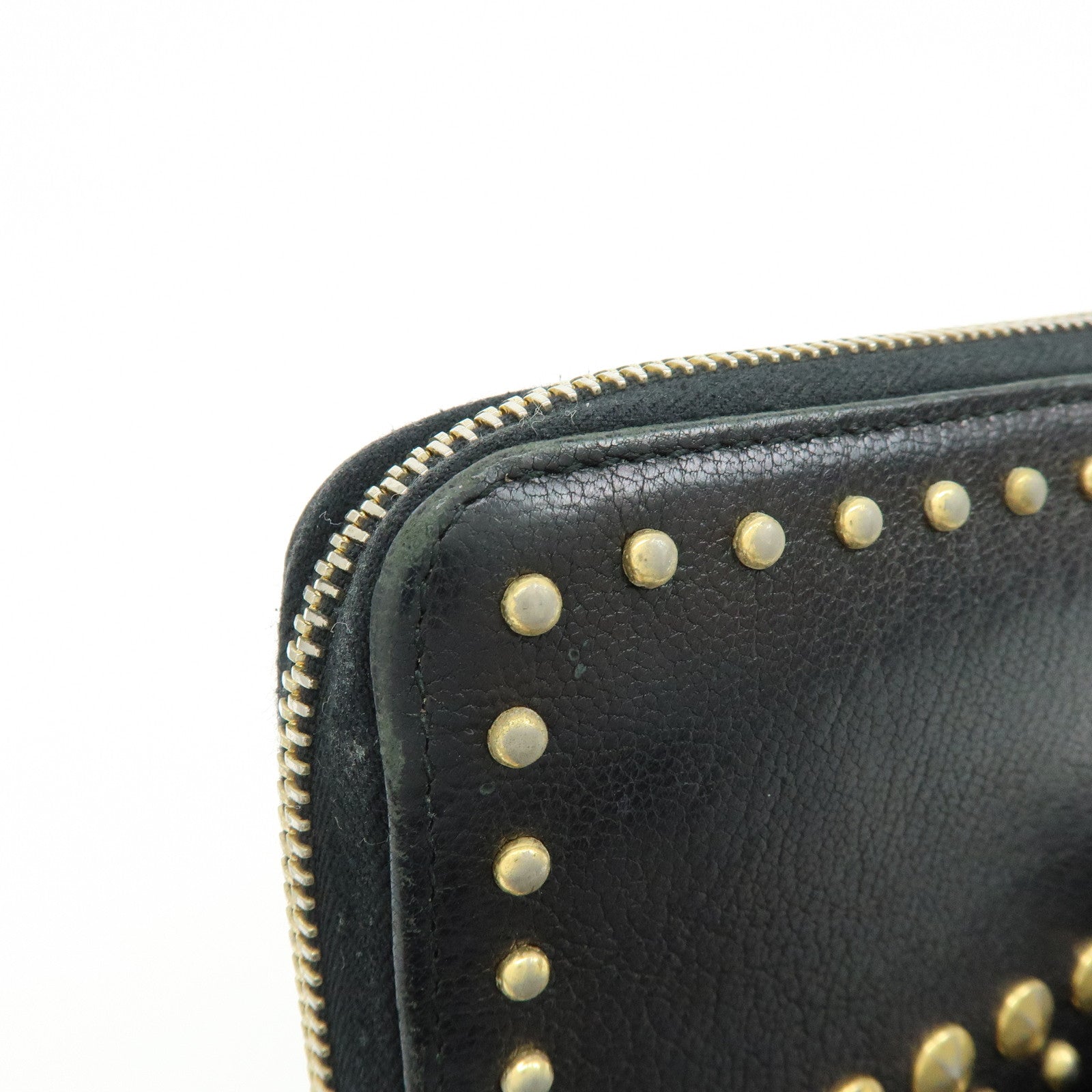 MIU MIU Logo Leather Studs Zippy Long Wallet Black 5M0506