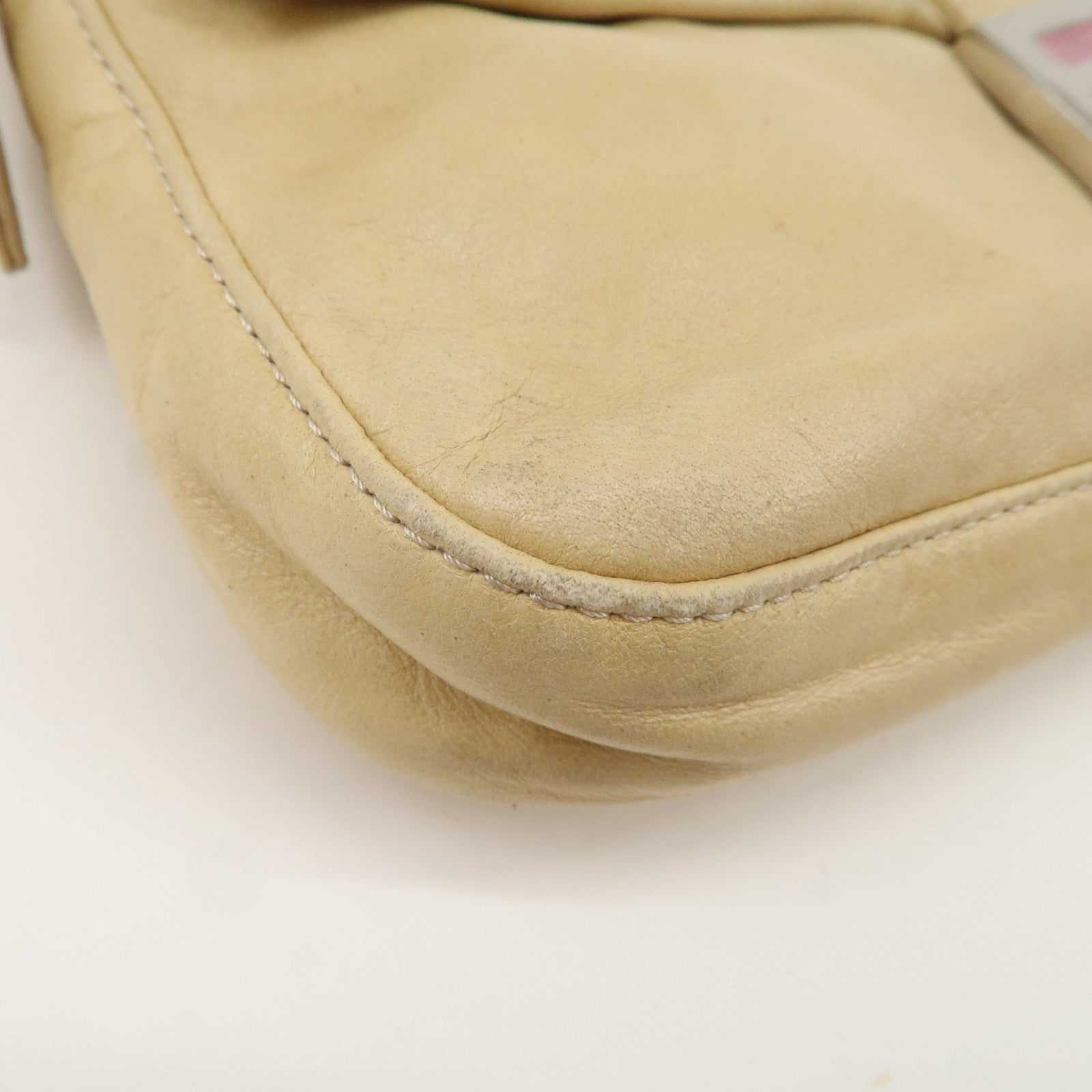 FENDI Mamma Baguette Leather Shoulder Bag Hand Bag Ivory 26424