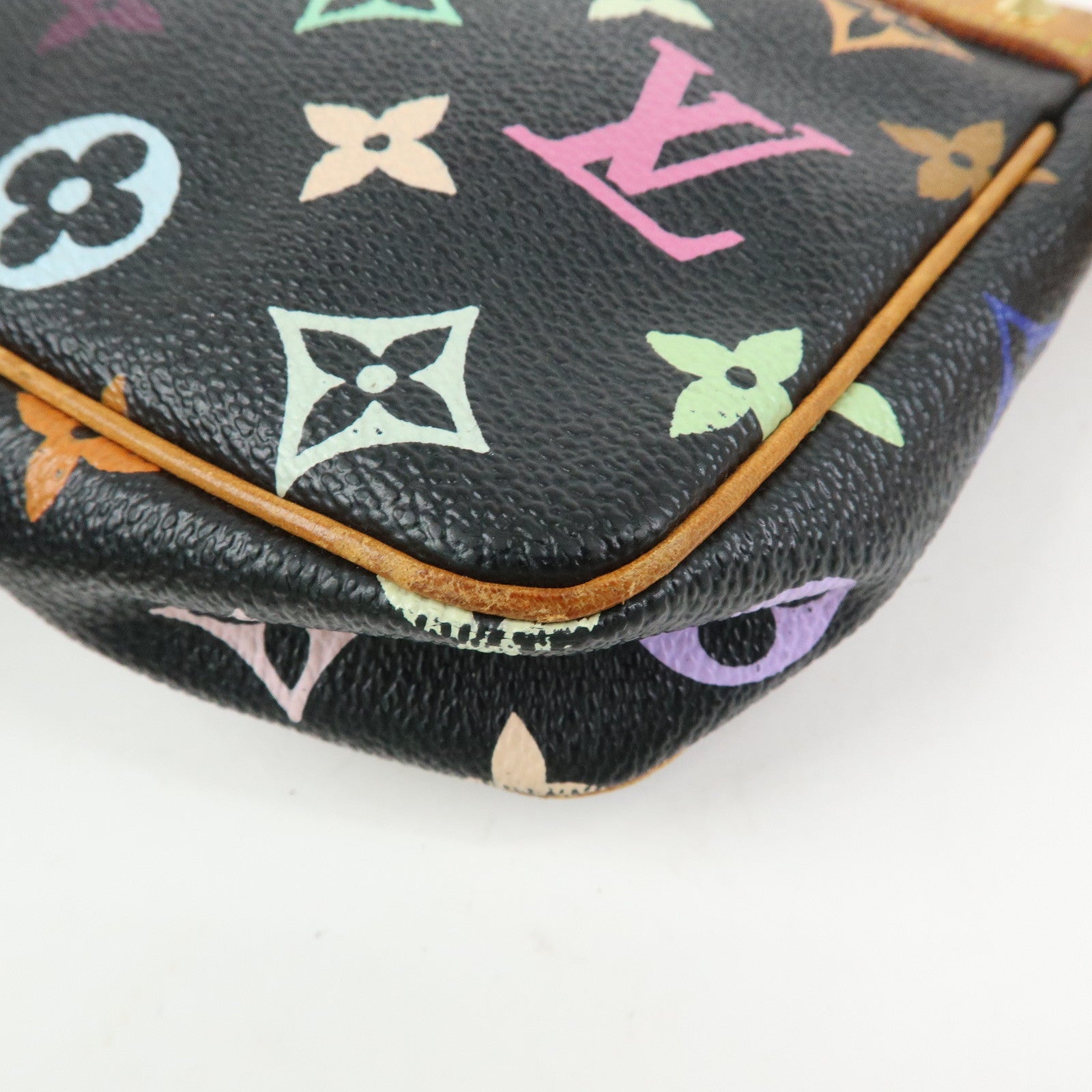 Louis Vuitton Monogram Multicolor Pochette Accessoires Noir M92648