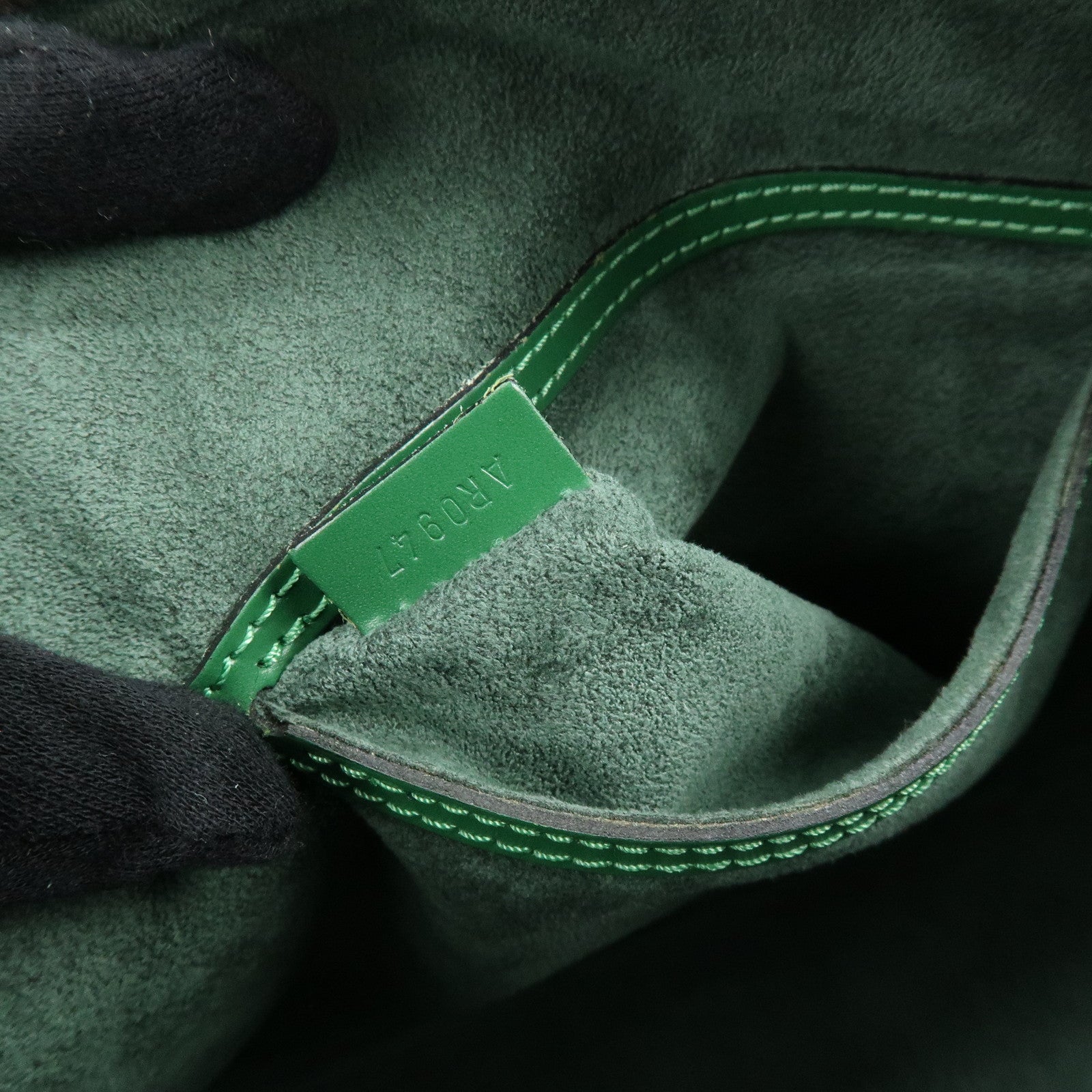 Louis Vuitton Epi Alma Hand Bag Borneo Green M52144