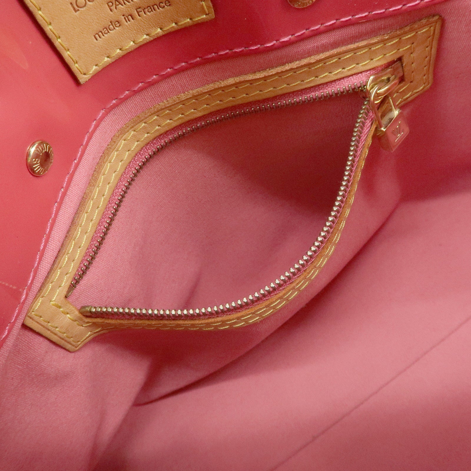Louis Vuitton Monogram Vernis Lead PM Hand Bag Framboise M9132F