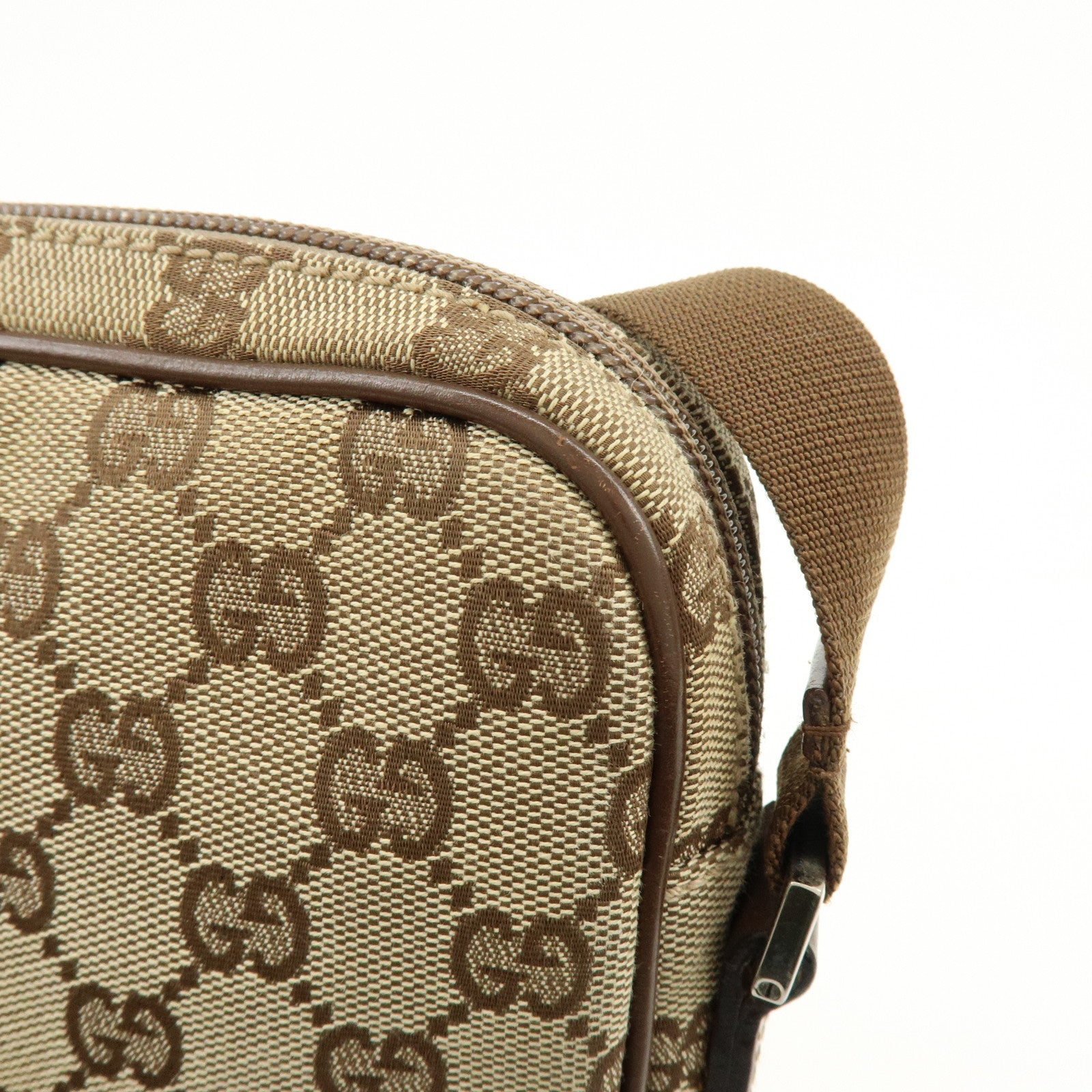 GUCCI GG Canvas Leather Shoulder Bag Crossbody Bag Brown 92551