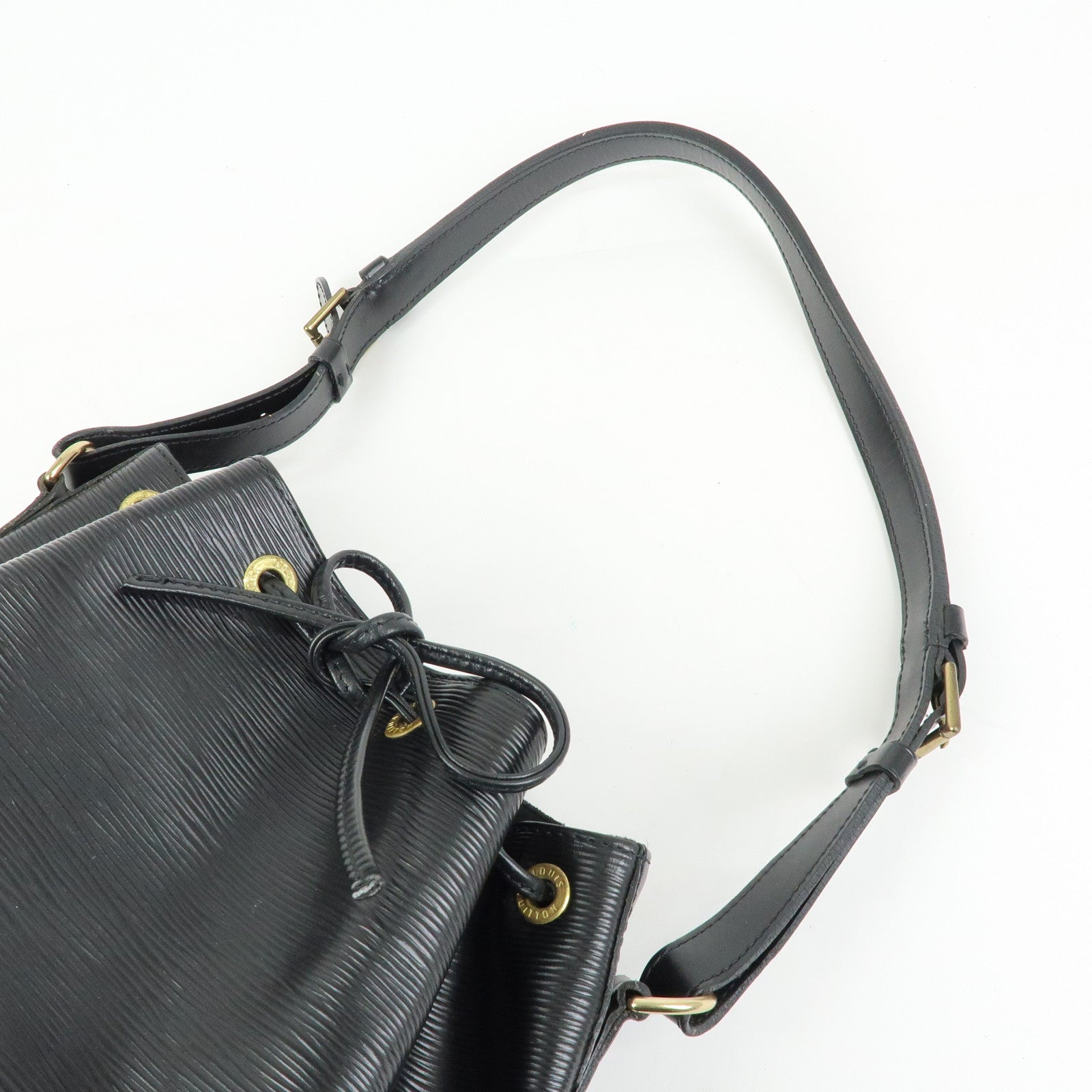 Louis Vuitton Epi Petit Noe Shoulder Bag Noir Black M59012