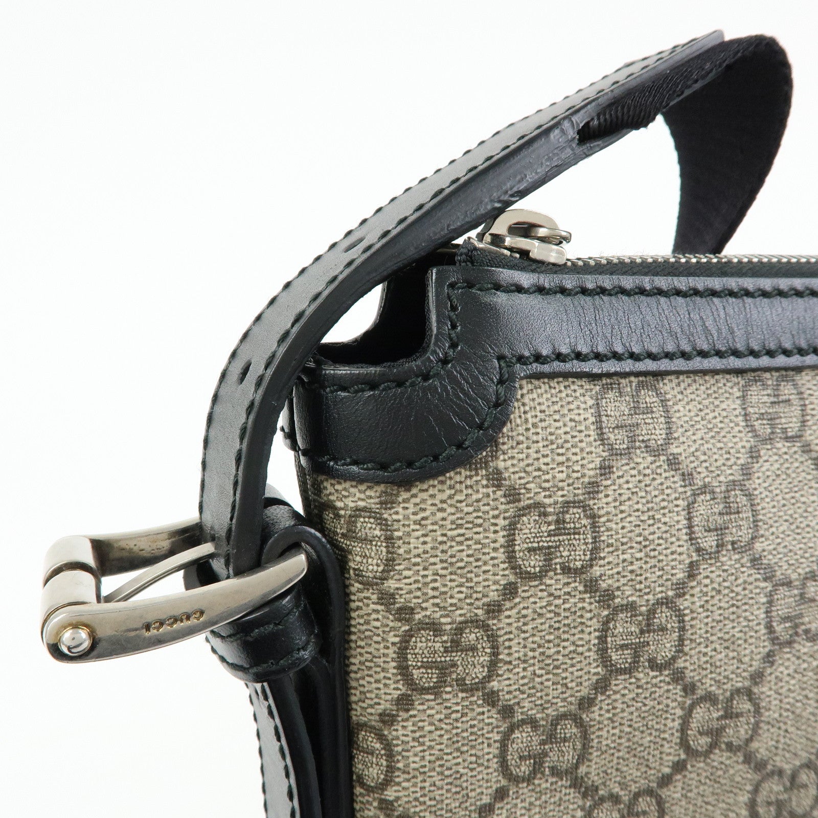 GUCCI Sherry GG Supreme Shoulder Bag Crossbody Bag Beige 387111