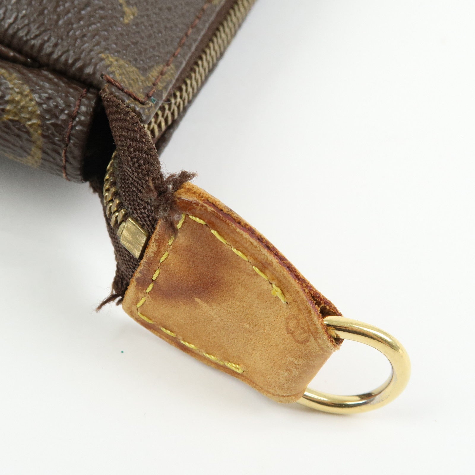 Louis Vuitton Monogram Pochette Accessoires Pouch Hand Bag M51980