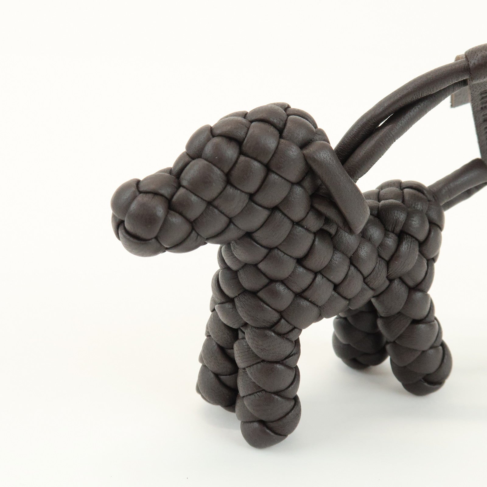 BOTTEGA VENETA Intrecciato Lamb Skin Bag Charm fondente