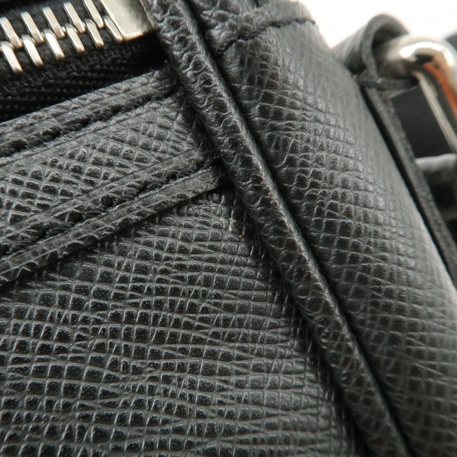 Louis Vuitton Taiga Leather Dimitri Shoulder Bag Ardoise M32462