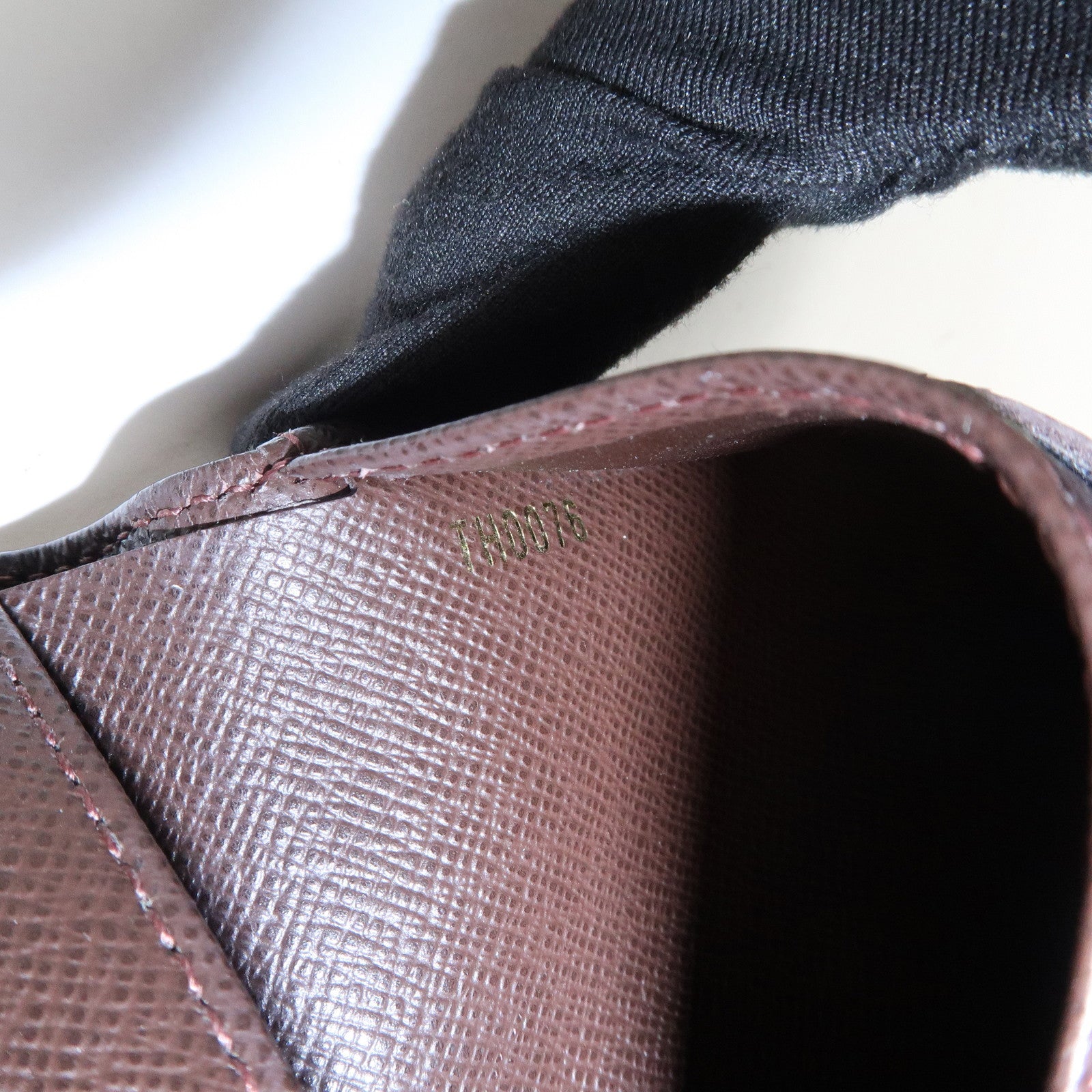 Louis Vuitton Damier Monogram Set of 2 Wallet M95233/N61730