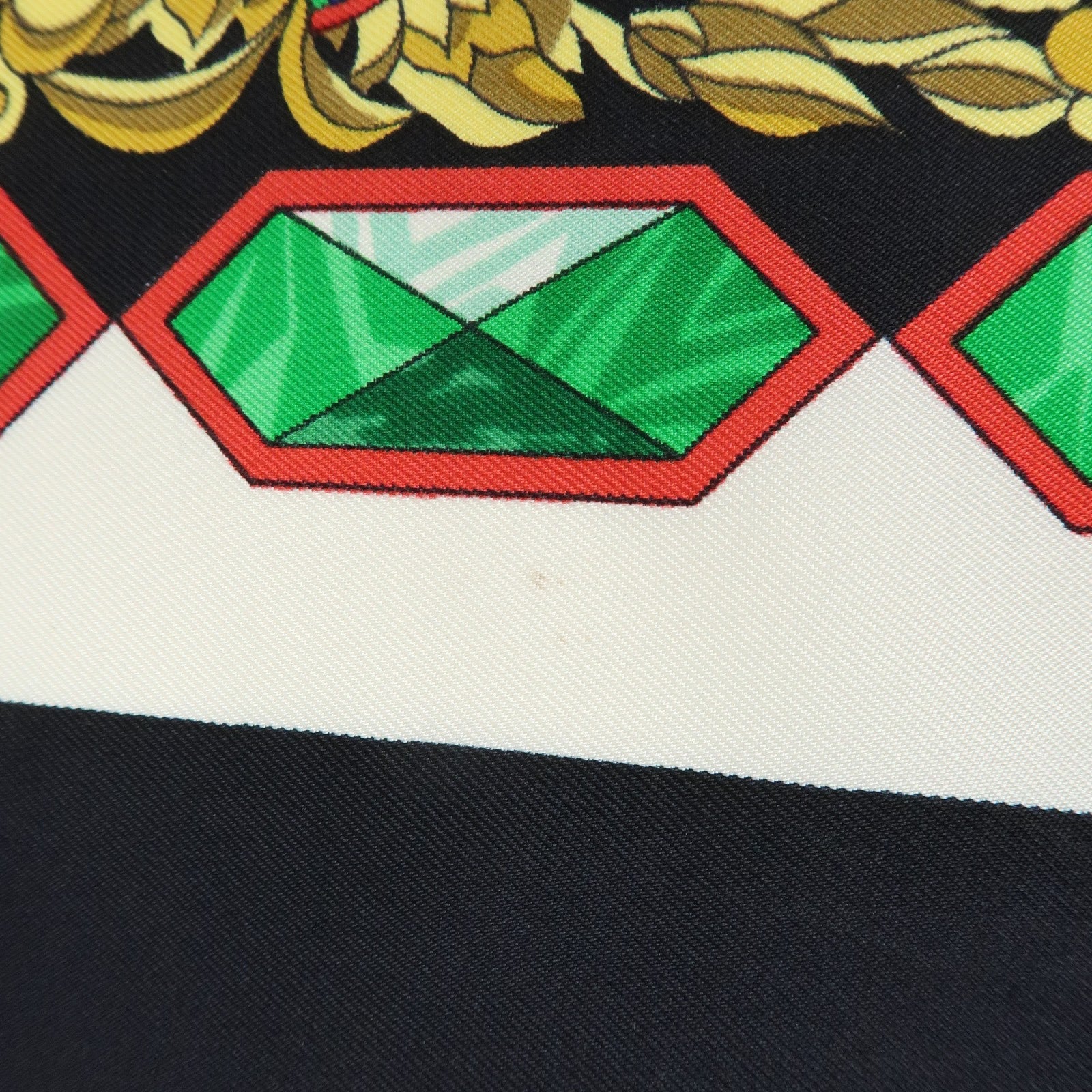 HERMES Carre 90 Silk100% Scarf L'Entente Cordiale Black White Green