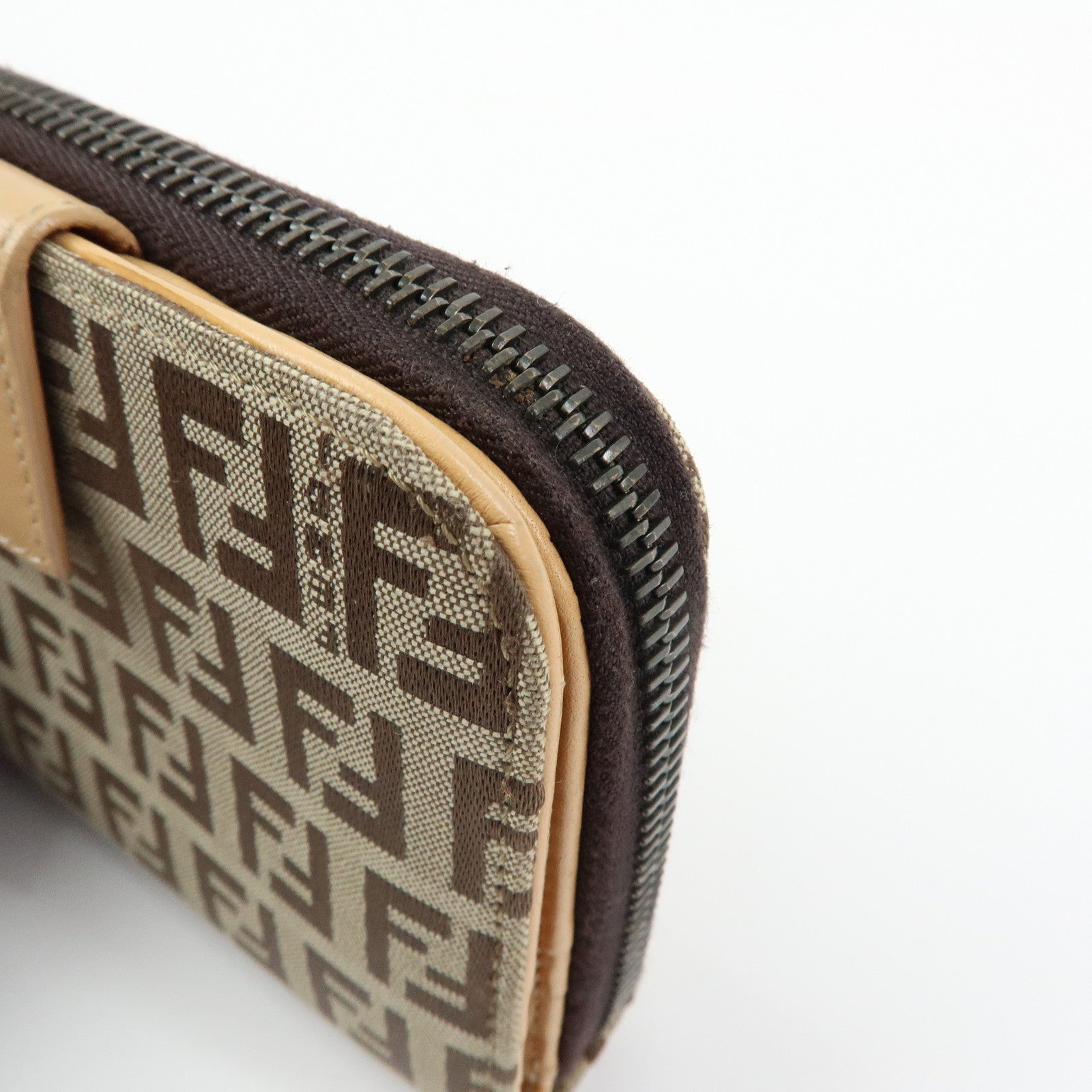 FENDI Zucchino Canvas Leather Compact Wallet Beige 8M0018