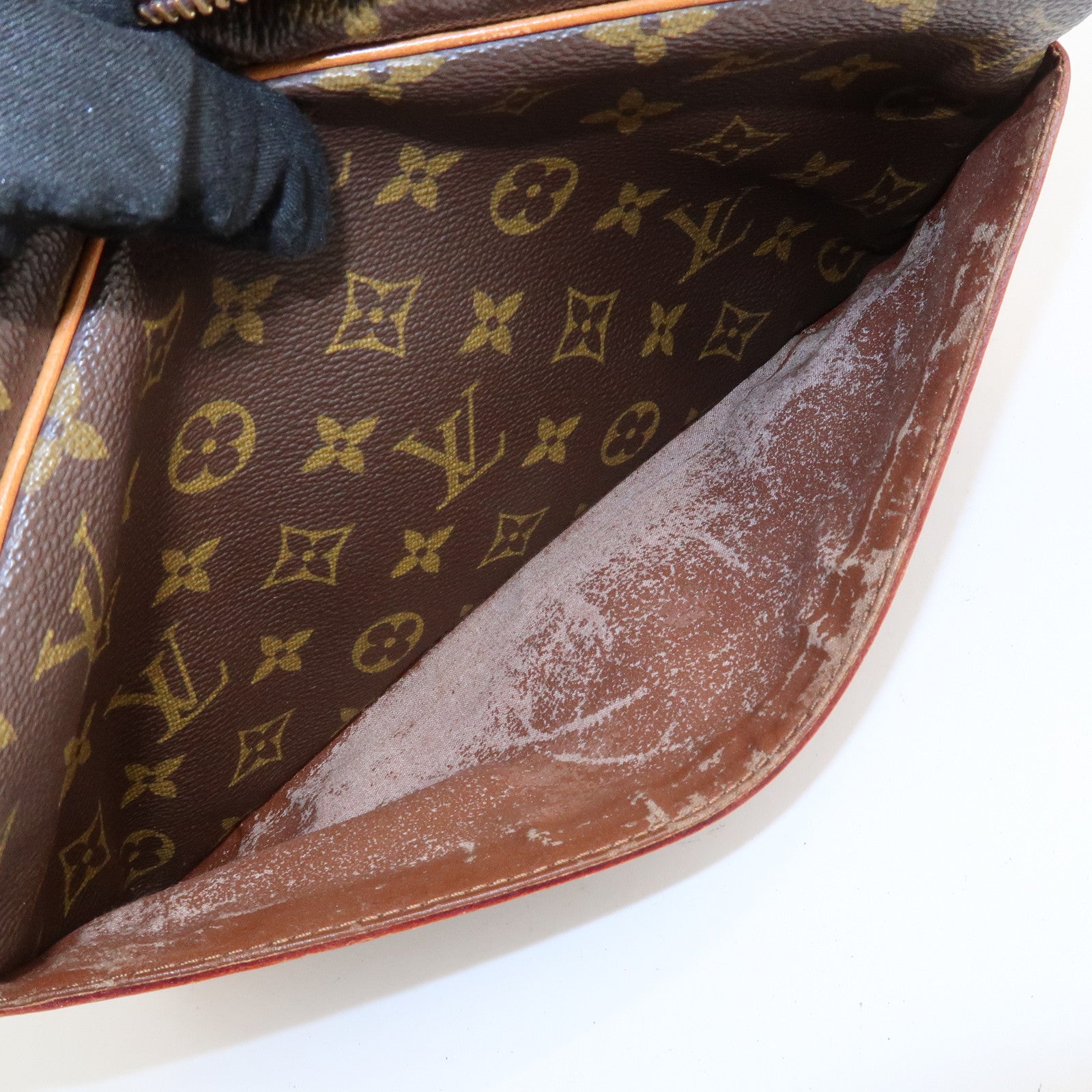 Louis Vuitton Monogram Compiegne 28 Pouch Clutch Bag Brown M51845
