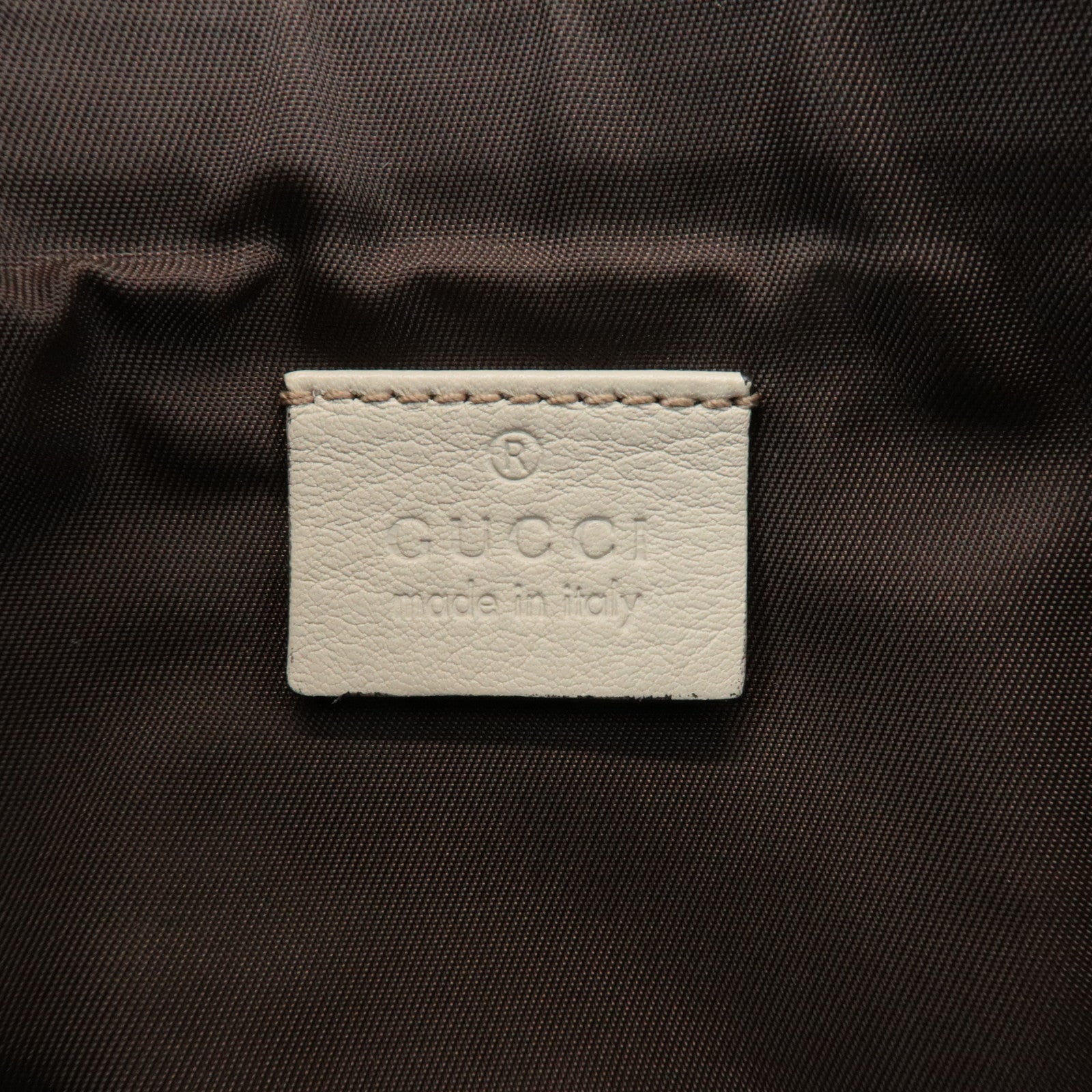 GUCCI Guccissima Leather Pouch Wrist Bag Ivory 212203