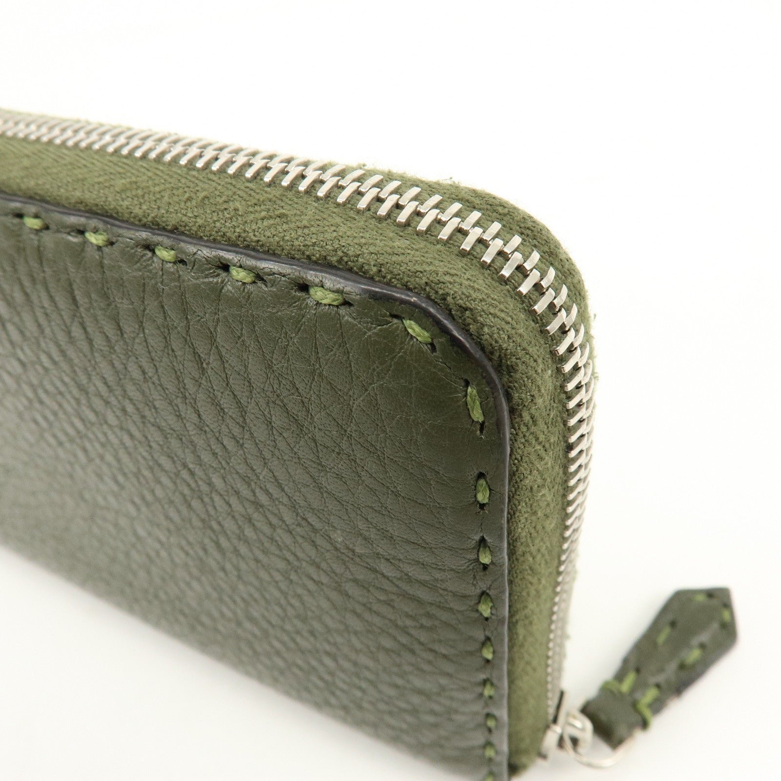 FENDI Selleria Leather Zippy Long Wallet Khaki 8M0299