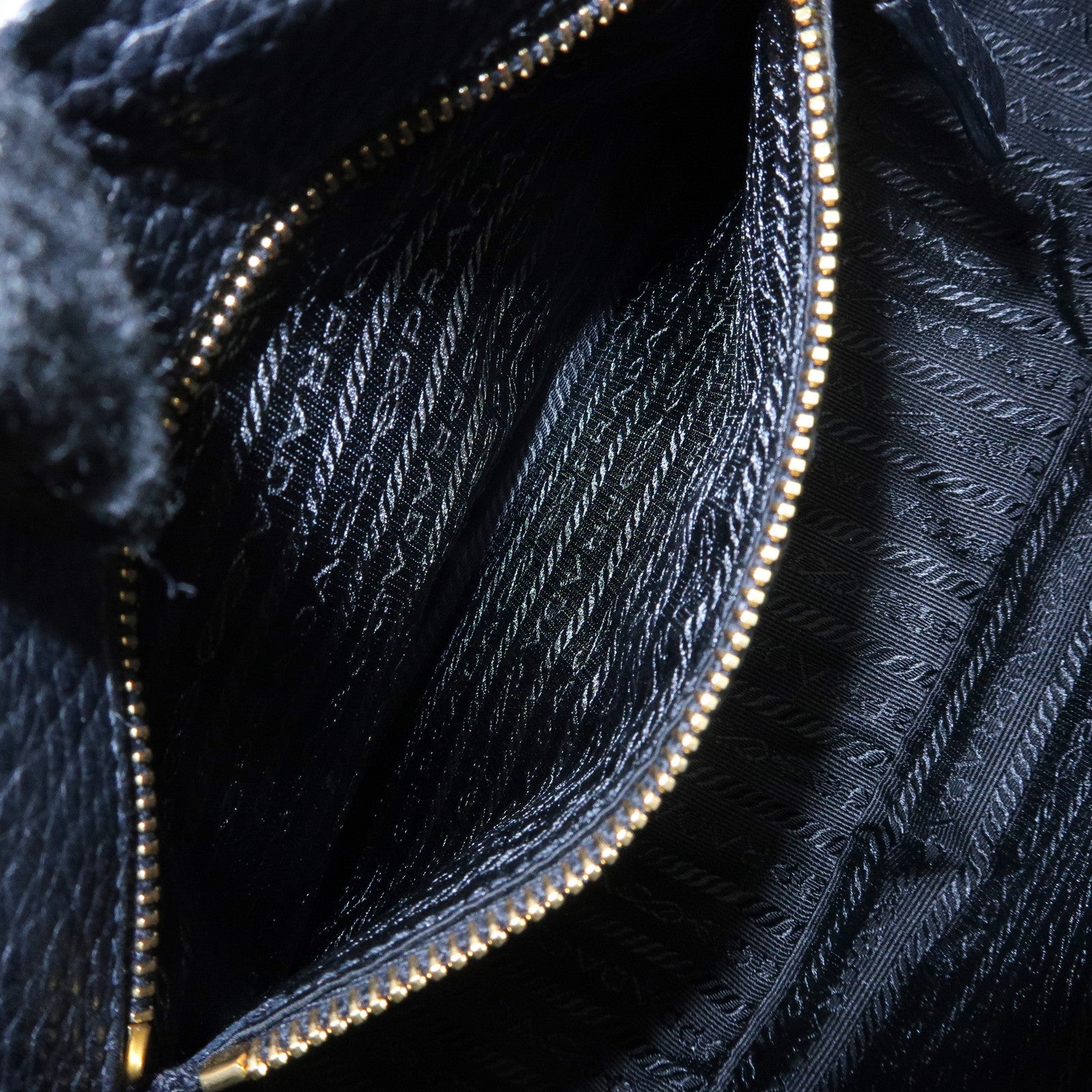 PRADA Vitello Daino Leather Hand Bag Shoulder Bag Black BR3207