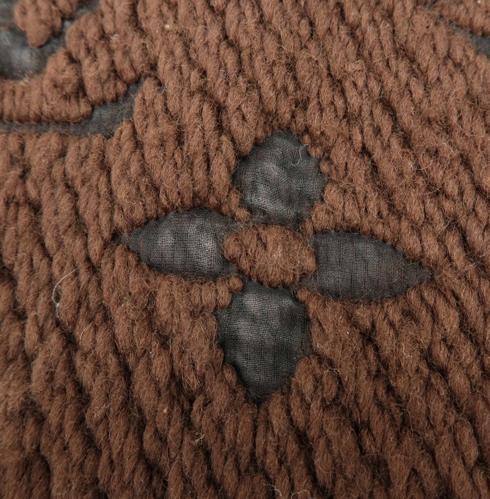 Louis Vuitton Écharpe Logomania Wool Silk Scarf Marron M72241