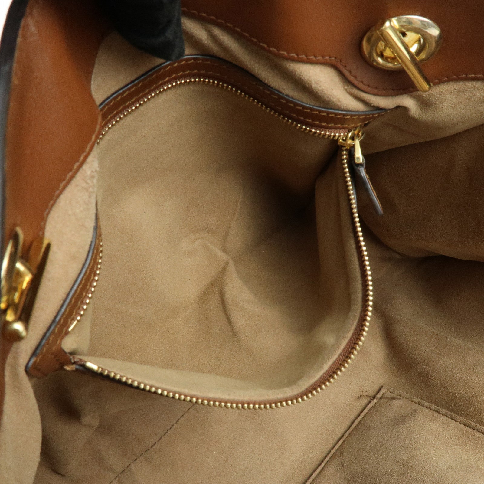 GUCCI GG Supreme PVC Leather Chain Shoulder Bag Beige Brown 479197