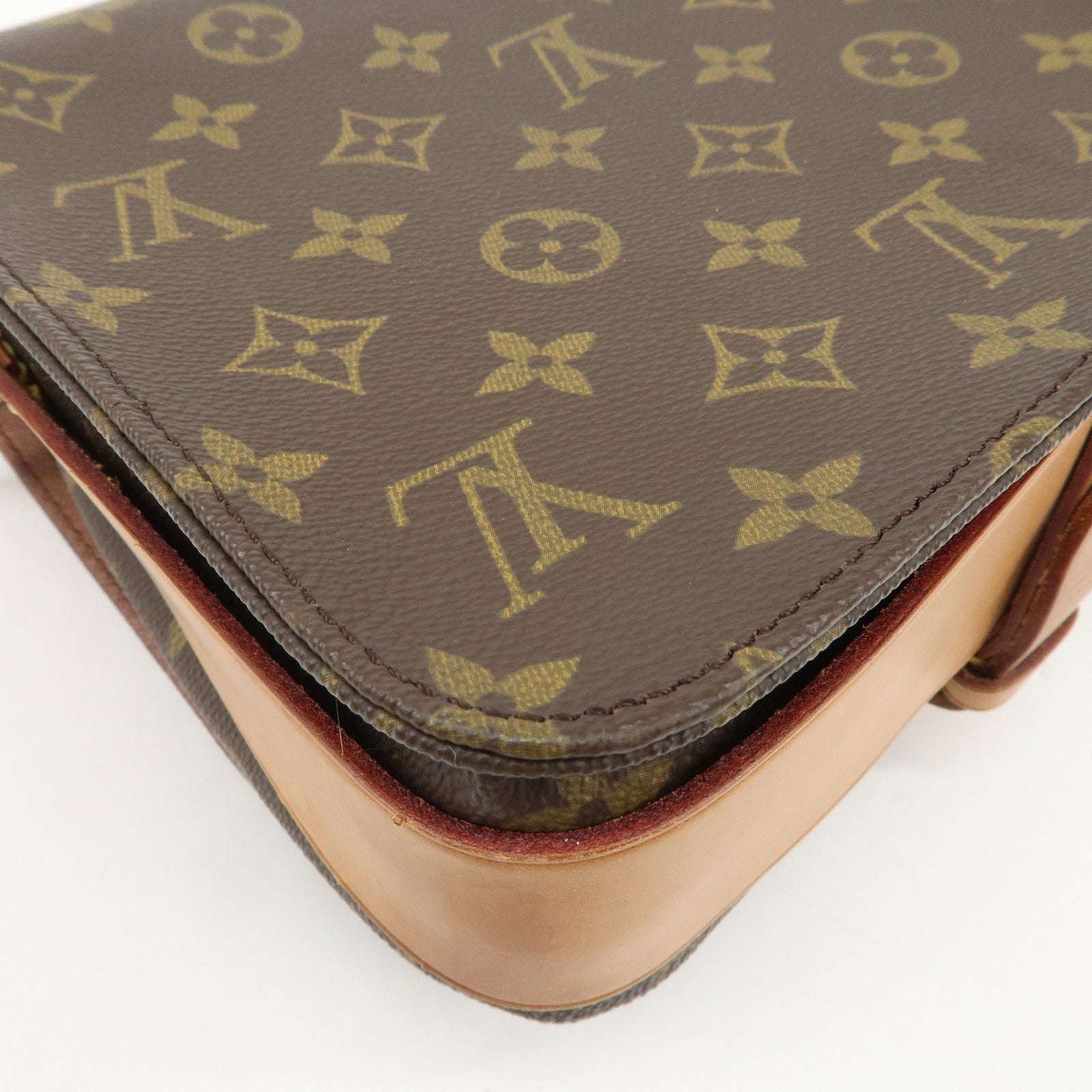 Louis Vuitton Monogram Cartouchiere MM Shoulder Bag M51253